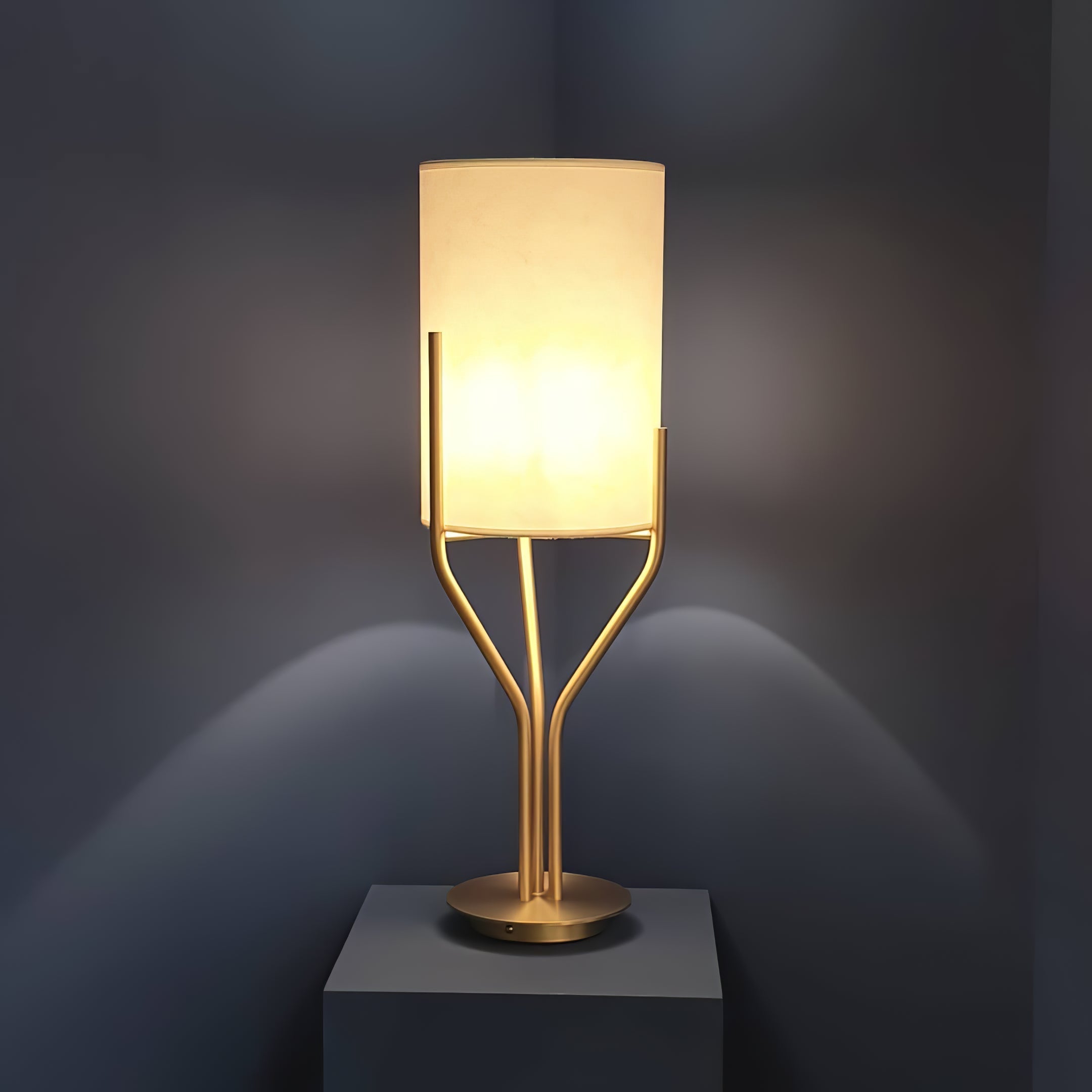Evvynor Glam Brass Floor Lamp - Letslighting