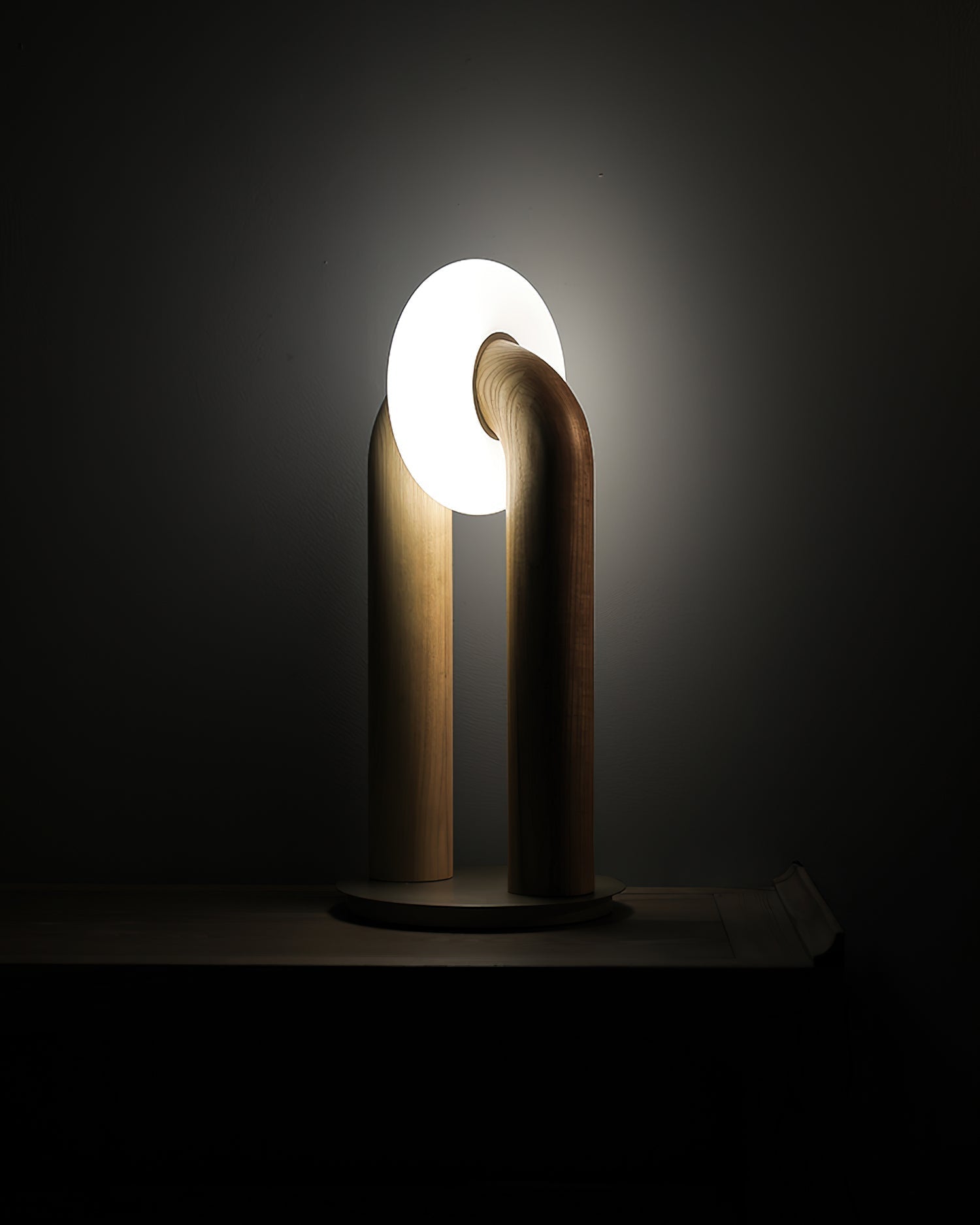 Roxen Wood Vintage Table Lamp - Letslighting