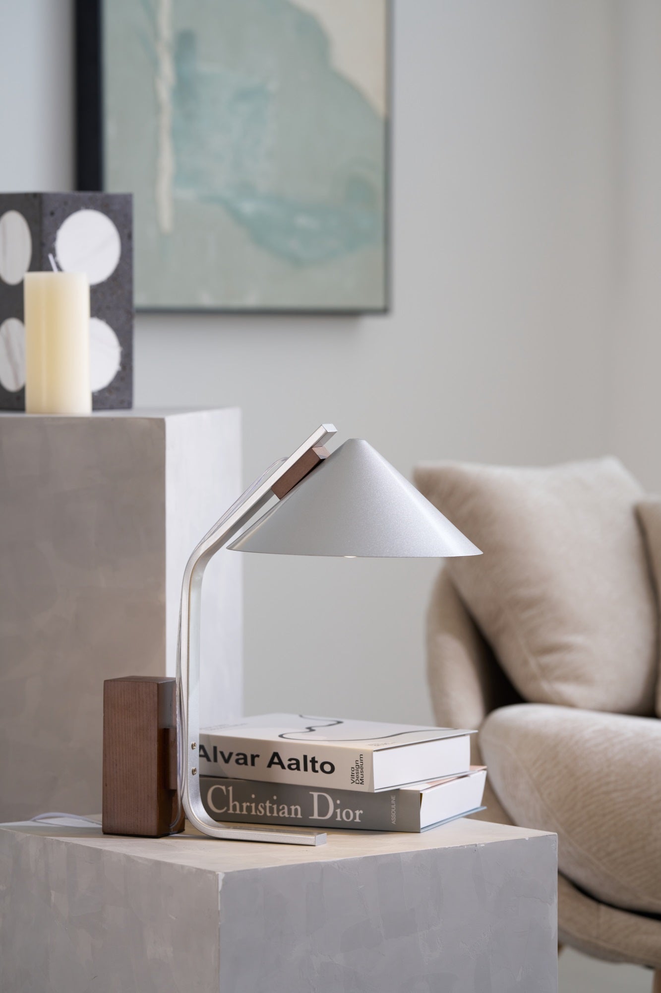 Ryan Modern Table Lamp - Letslighting