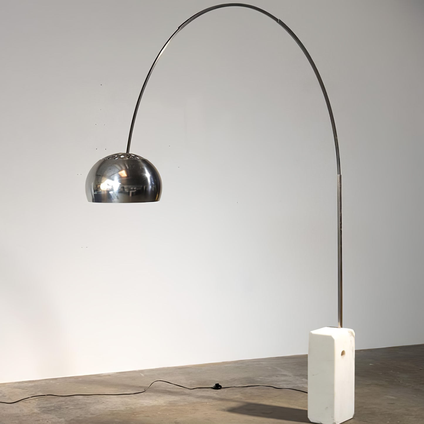 Alevra Steel Marble Floor Lamp - Letslighting