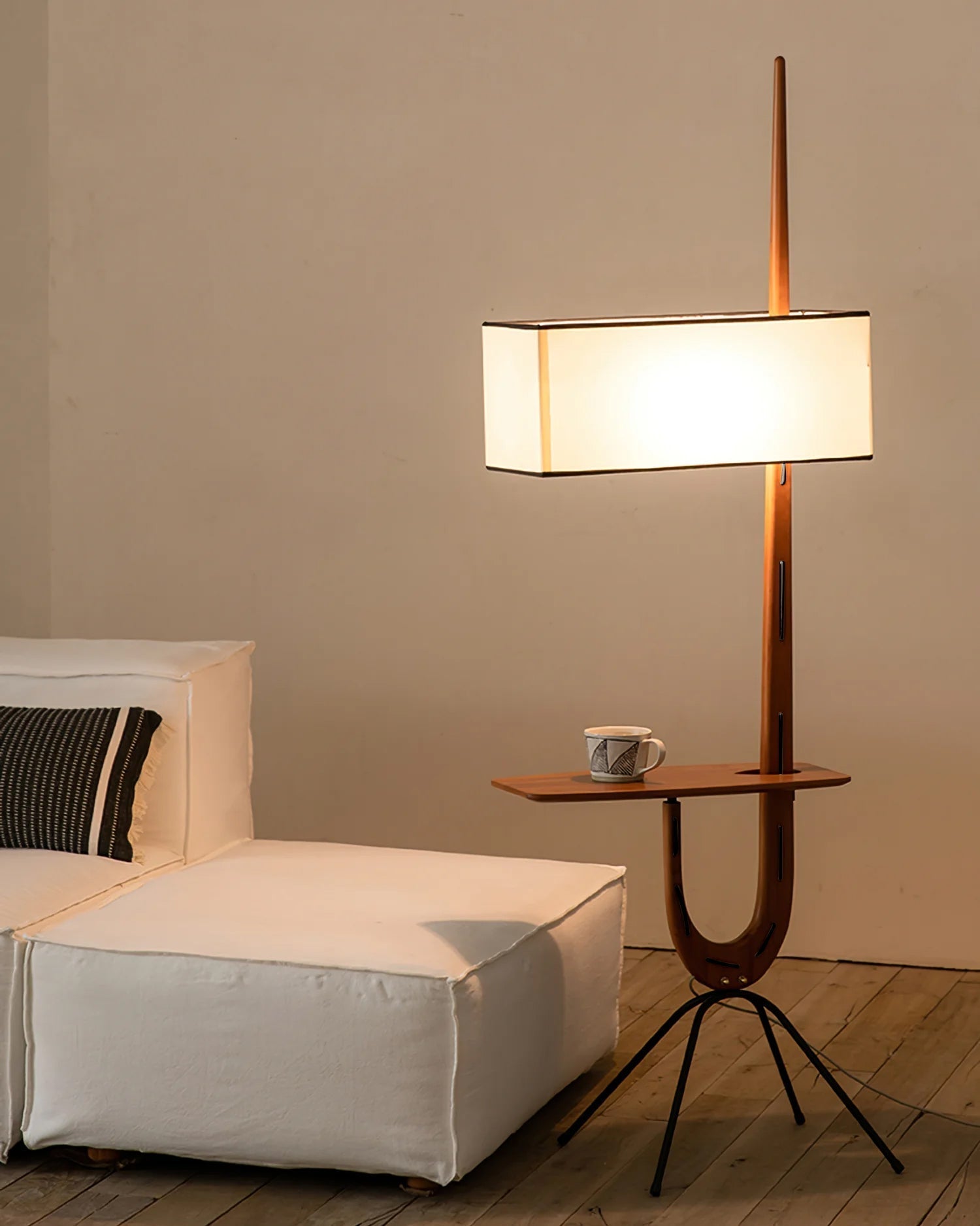 Vemara Mid Century Wood Floor Lamp - Letslighting