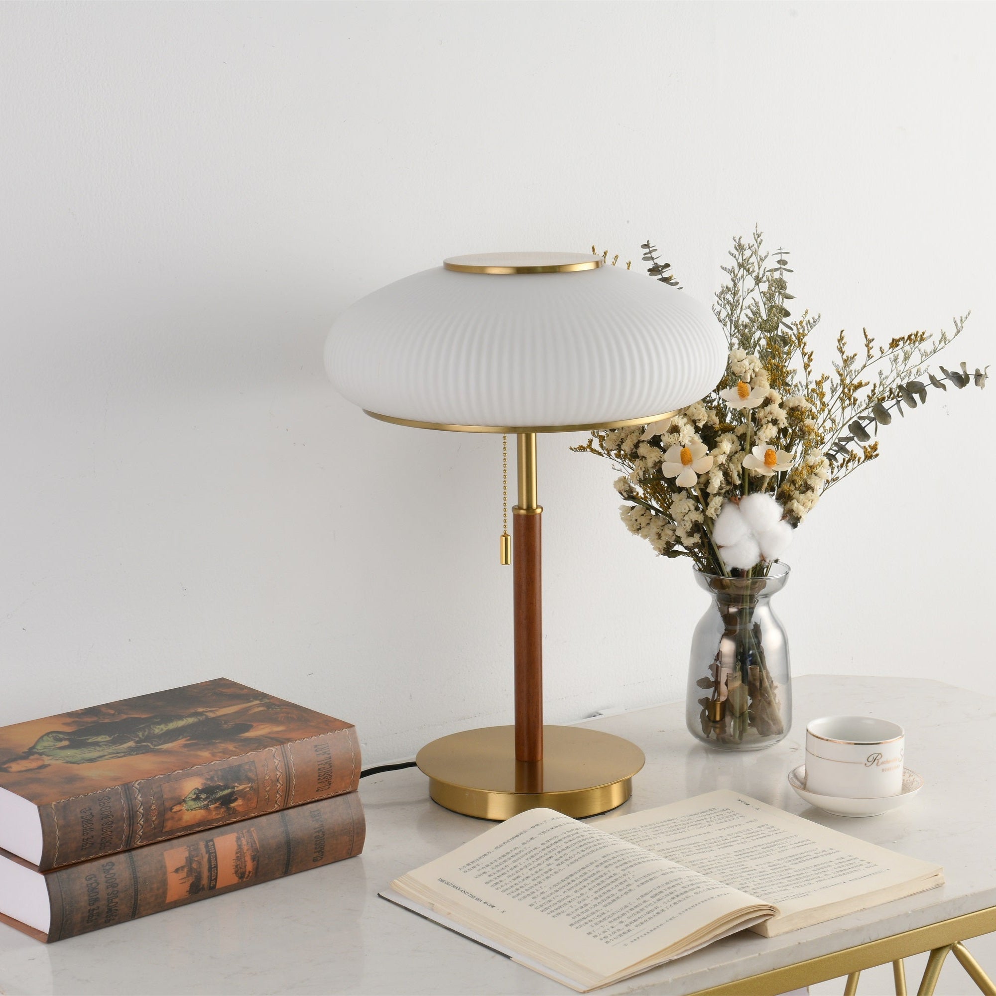 Finley Modern Glass Table Lamp - Letslighting