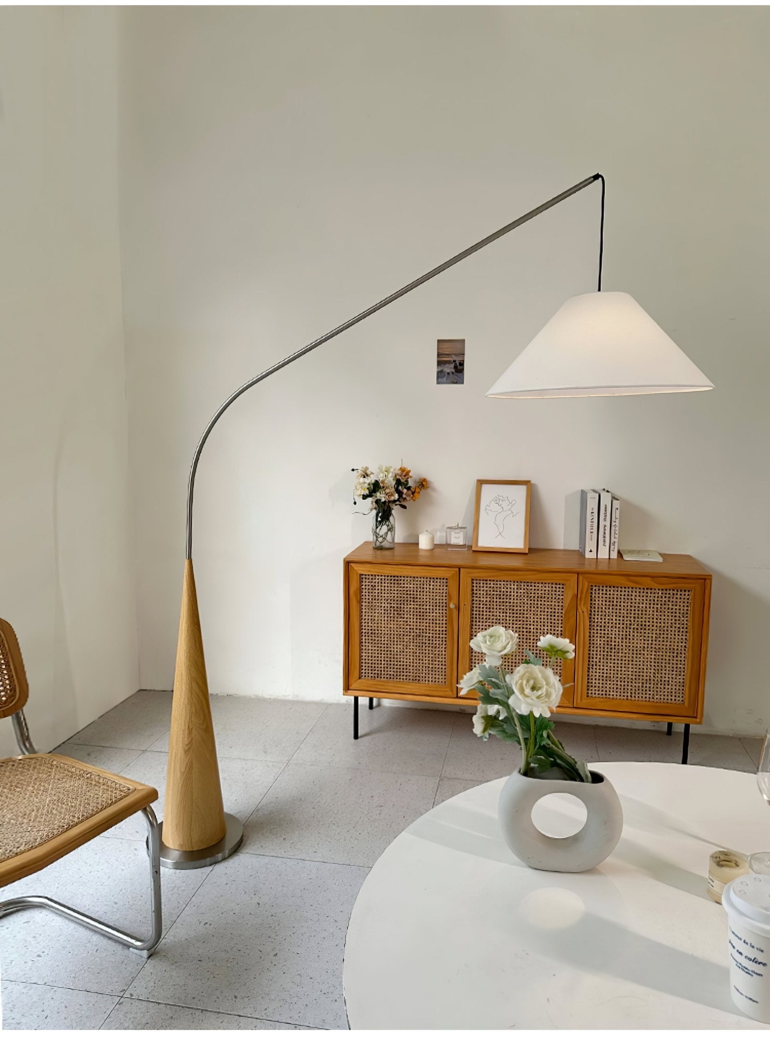 Uriah Minimalist Fabric Floor Lamp - Letslighting
