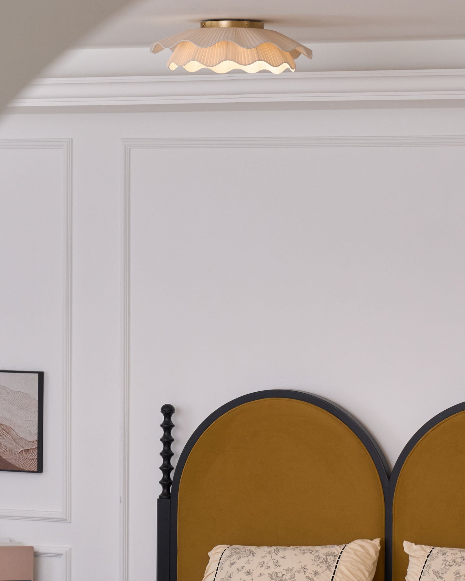 Mylirira Premium Elegance Wave Brass Fabric Ceiling Lamp - Letslighting