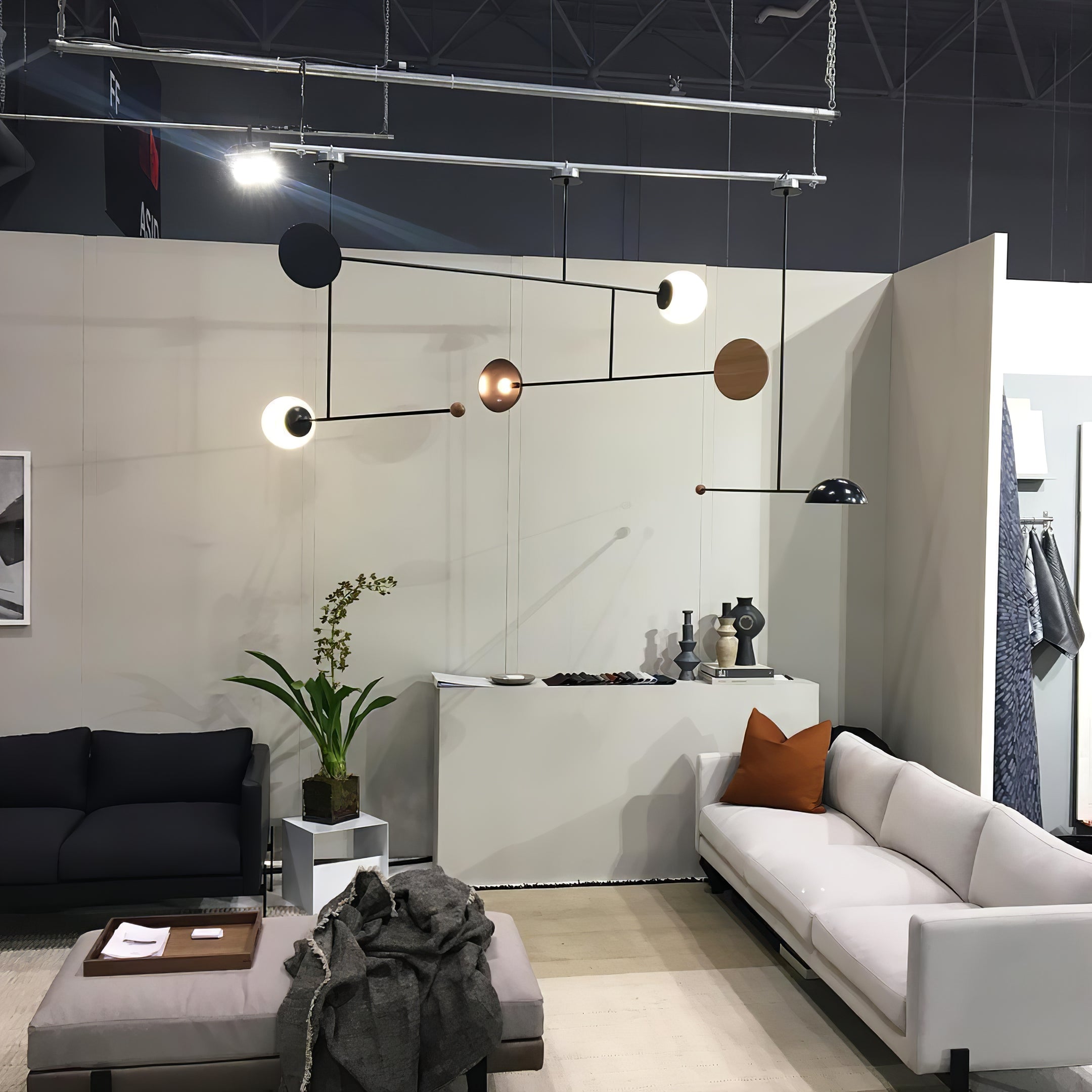 Orbital Balance Modern Linear Pendant Light - Letslighting