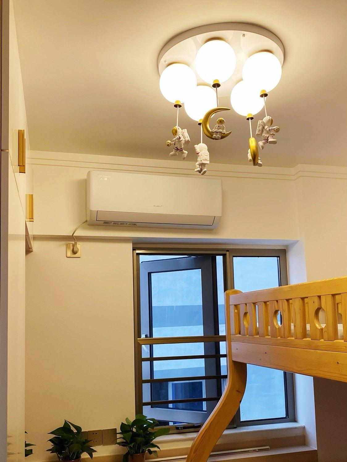 Lustra Ceiling Lamp Astronaut Glossy Balloon for Kid's Room - Letslighting