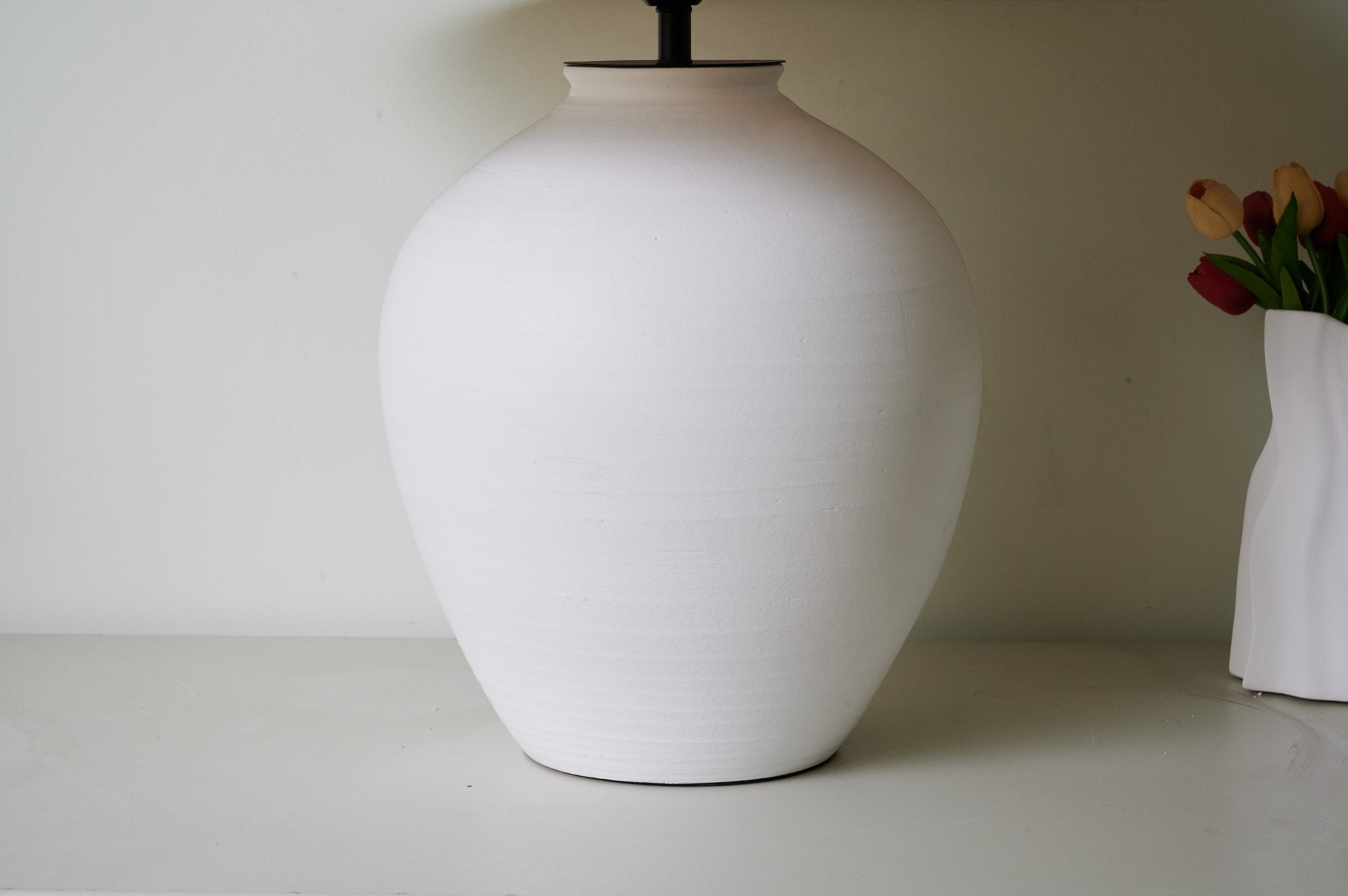 Natalie Minimalist Ceramics Table Lamp - Letslighting