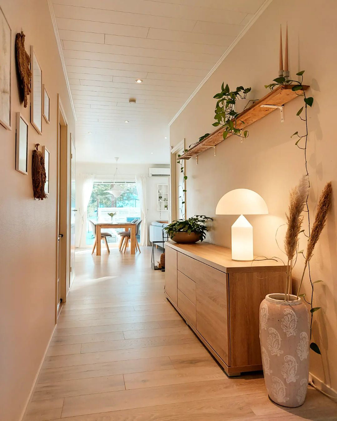 Rivena Industrial Minimalist Table Lamp - Letslighting