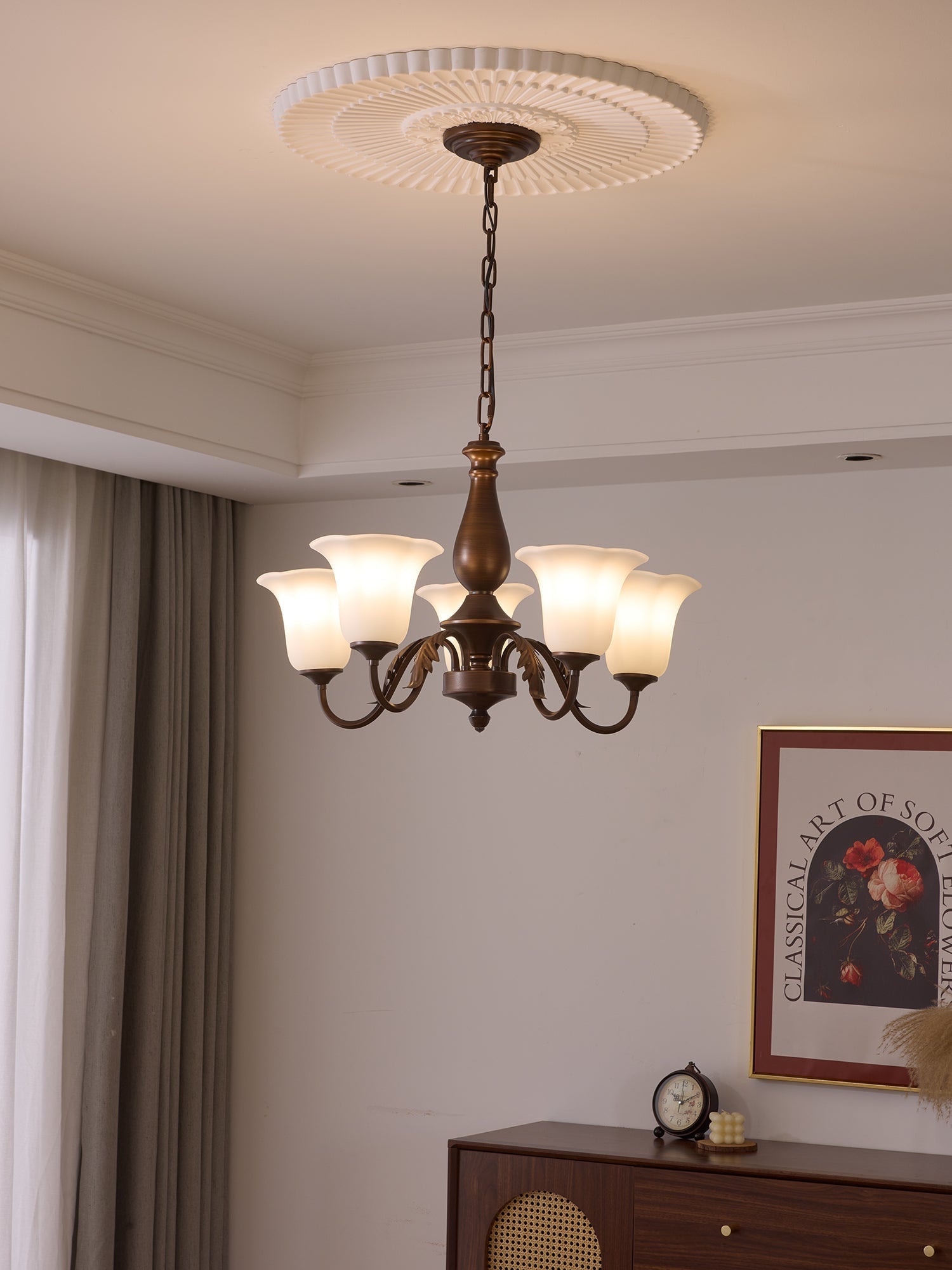 Uveleth Traditional Elegance Glass Chandelier - Letslighting