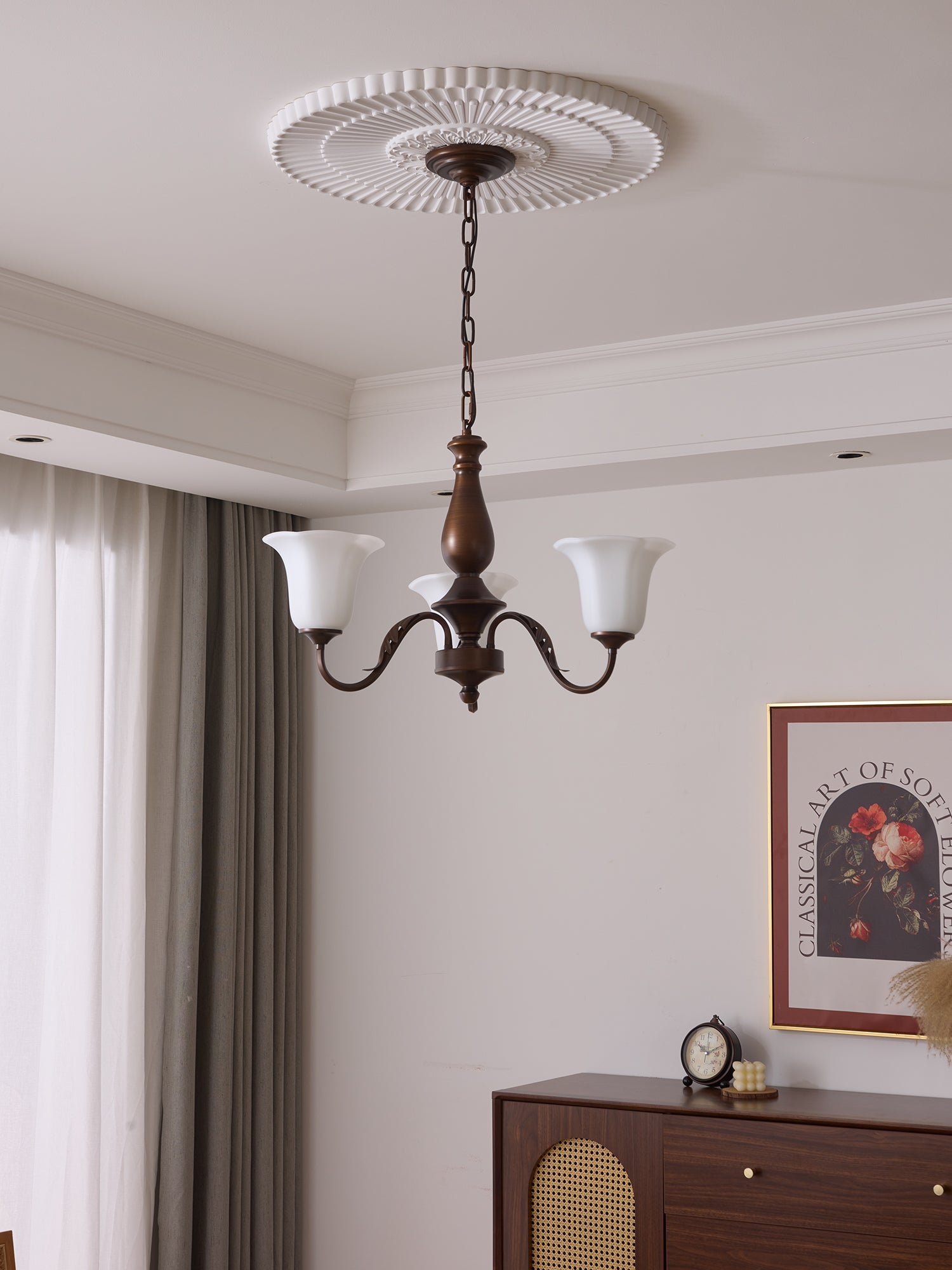 Uveleth Traditional Elegance Glass Chandelier - Letslighting