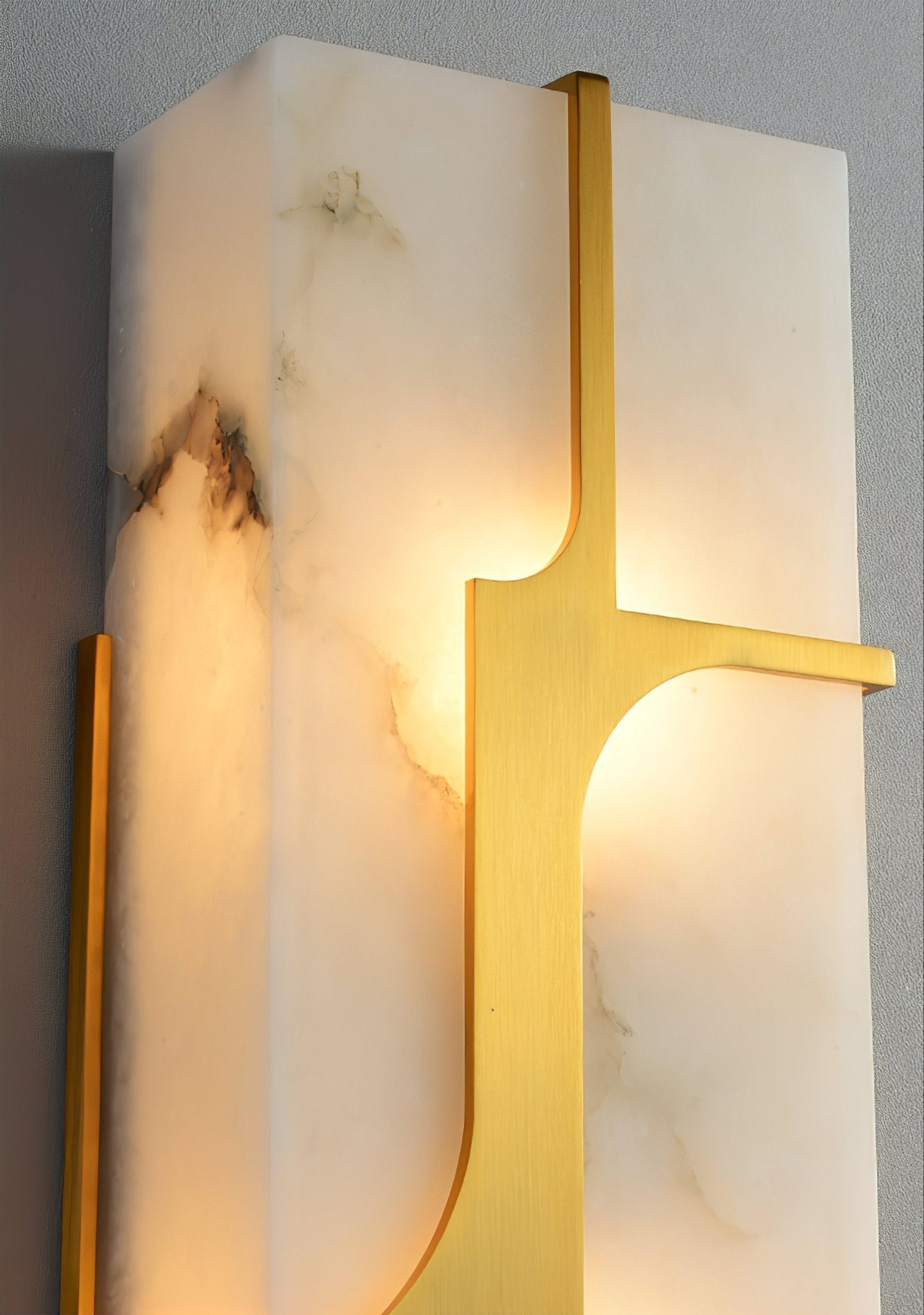 Ocarionis Geometric Alabaster Wall Light