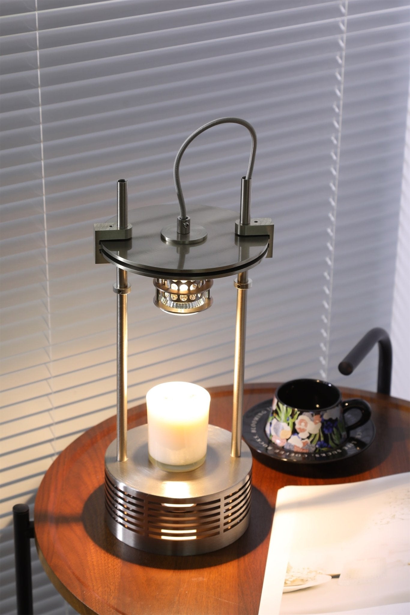 Aurosteel Aroma Table Lamp - Letslighting