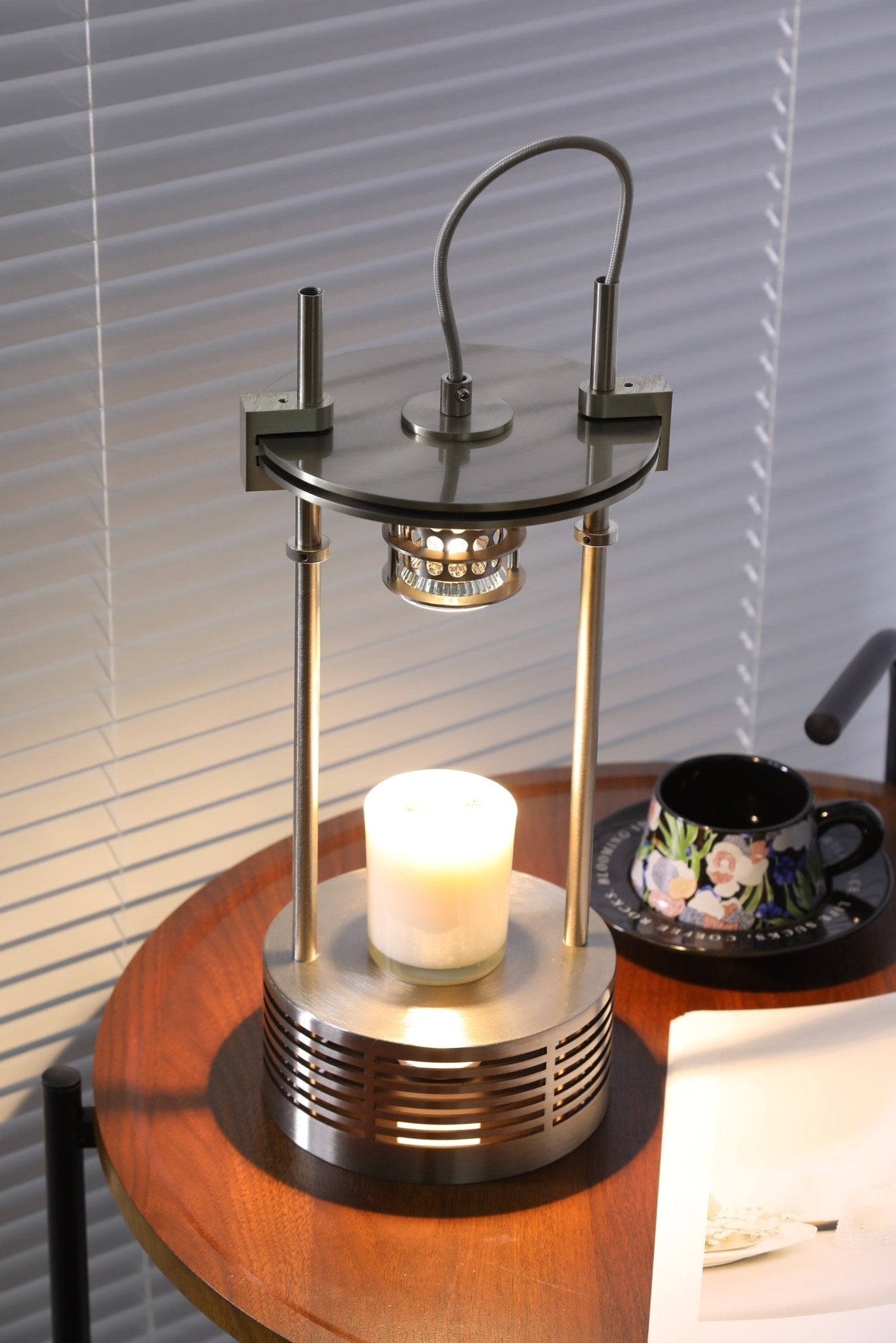 Aurosteel Aroma Table Lamp - Letslighting