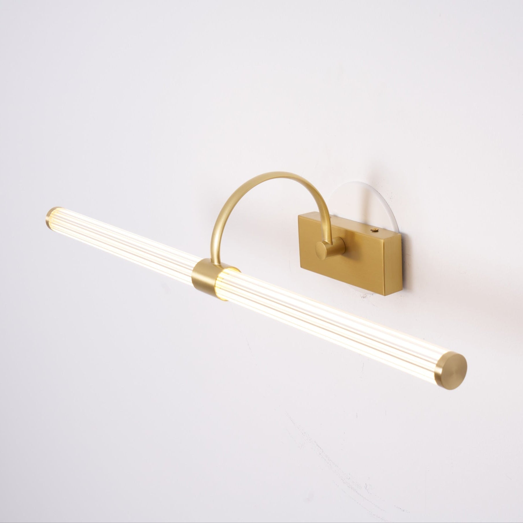 Beryl Modern Minimalist Brass Wall Light - Letslighting