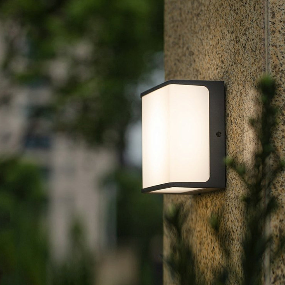 Ray Modern Minimalist Rectangular Acrylic Sensor Solar Outdoor Wall Lamp - Letslighting