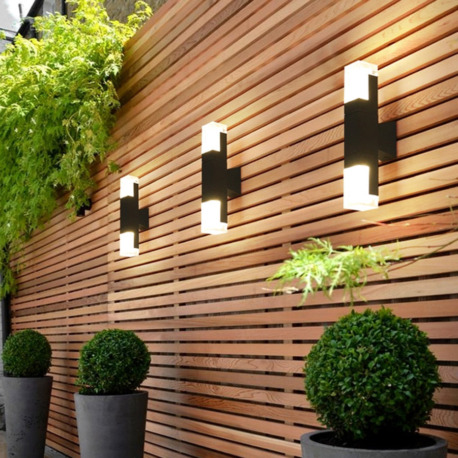 Ray Modern Rectangular Metal Outdoor Wall Lamp - Letslighting