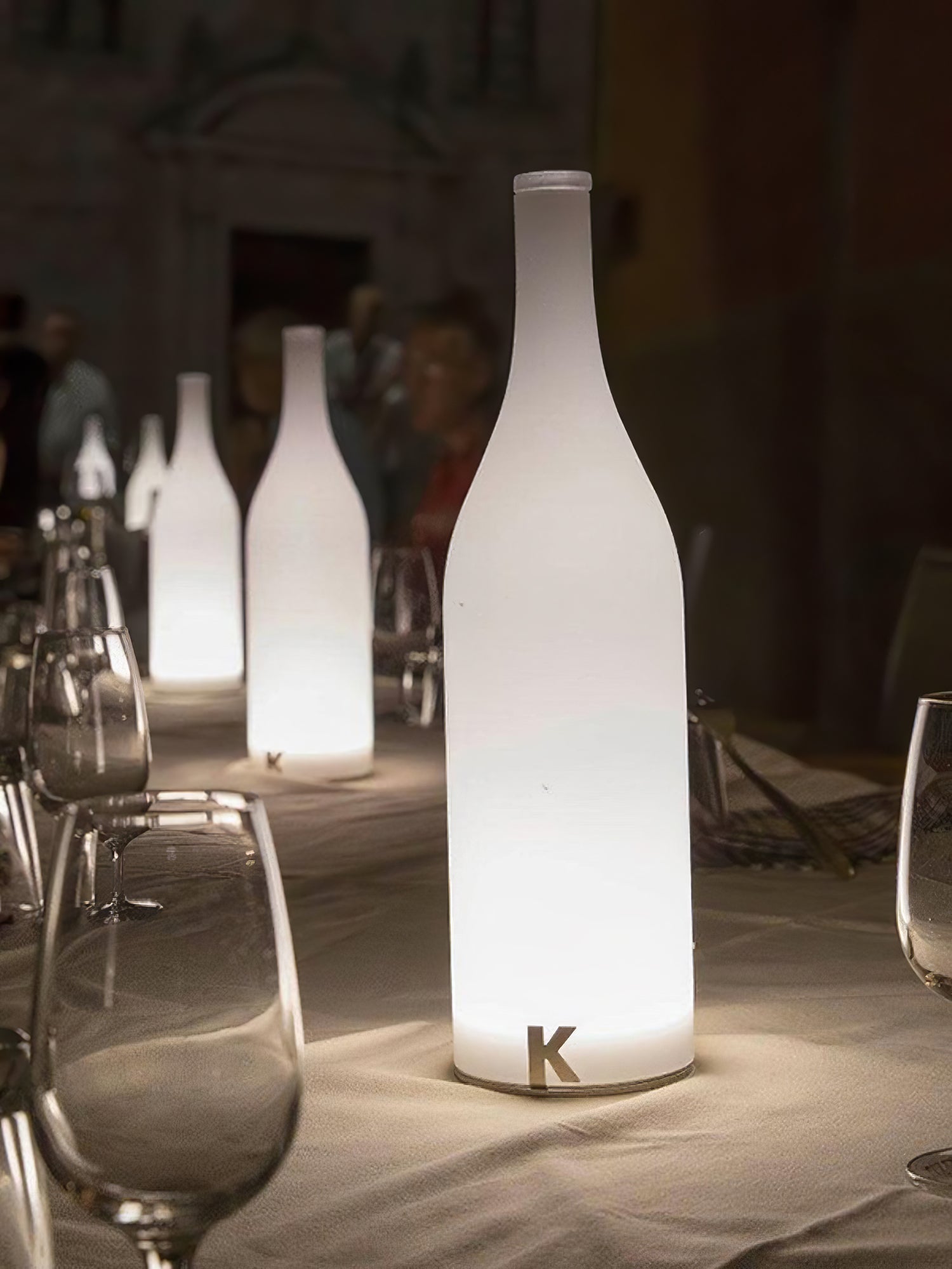 Vino Built-in Battery Table Lamp - Letslighting