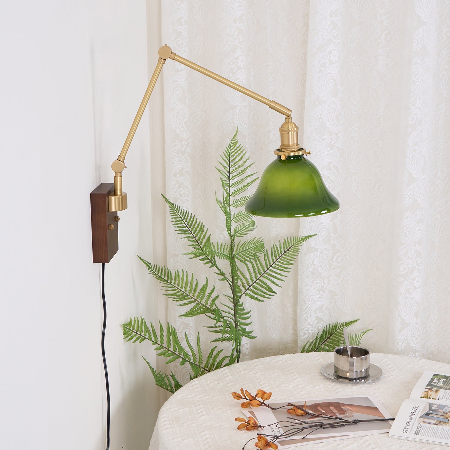 Vionde Adjustable Brass and Green Glass Wall Lamp - Letslighting