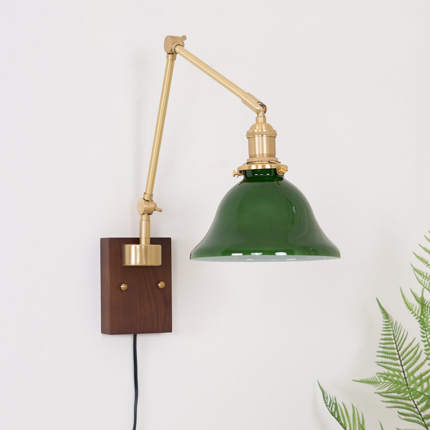 Vionde Adjustable Brass and Green Glass Wall Lamp - Letslighting