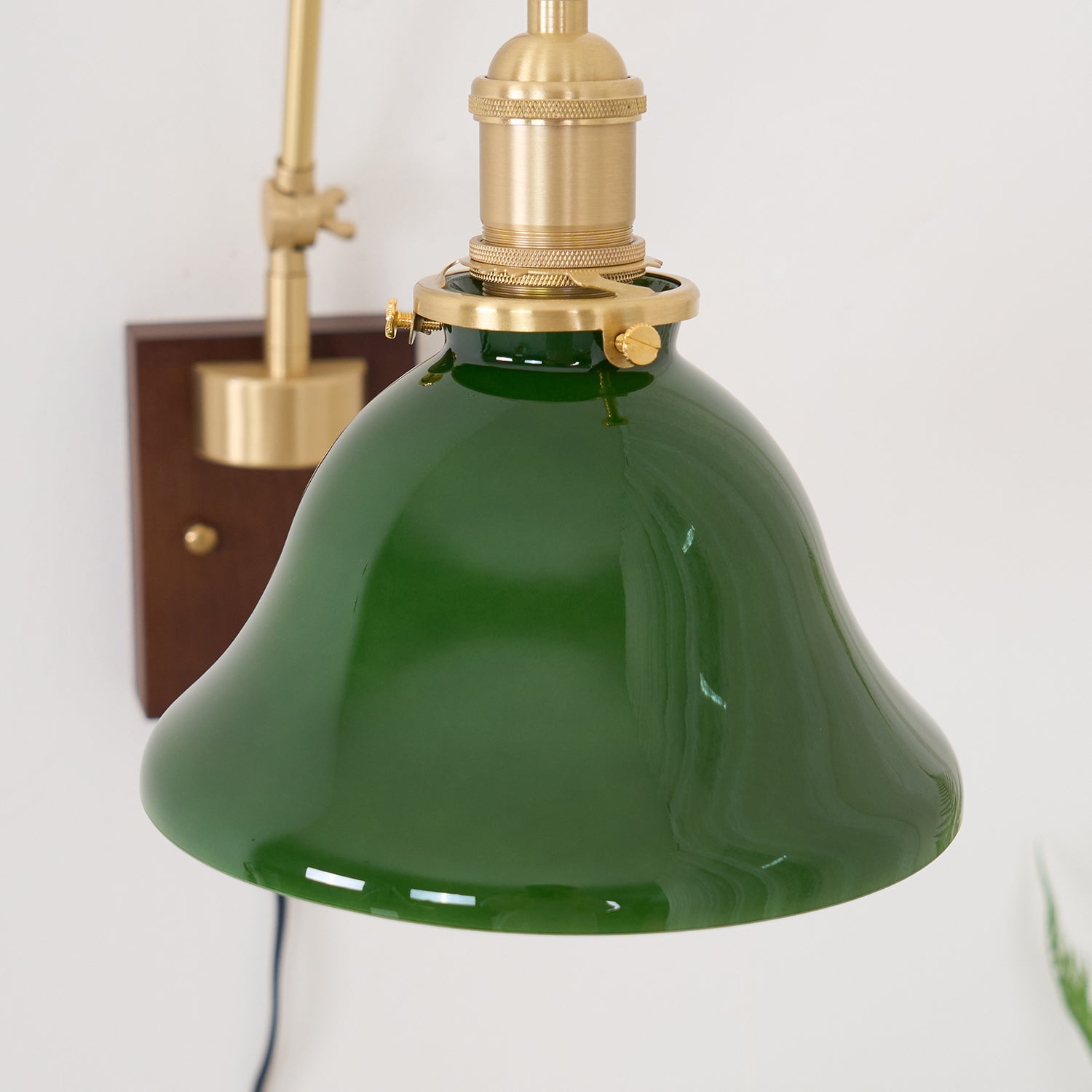 Vionde Adjustable Brass and Green Glass Wall Lamp - Letslighting