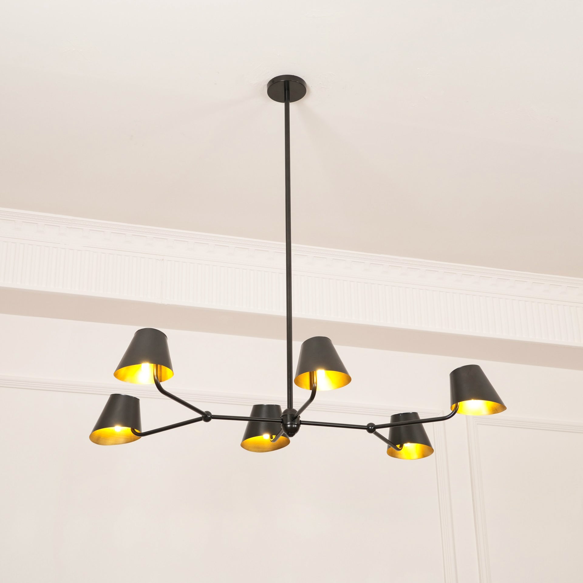 Vemarora Vintage Industrial Linear Chandelier - Letslighting
