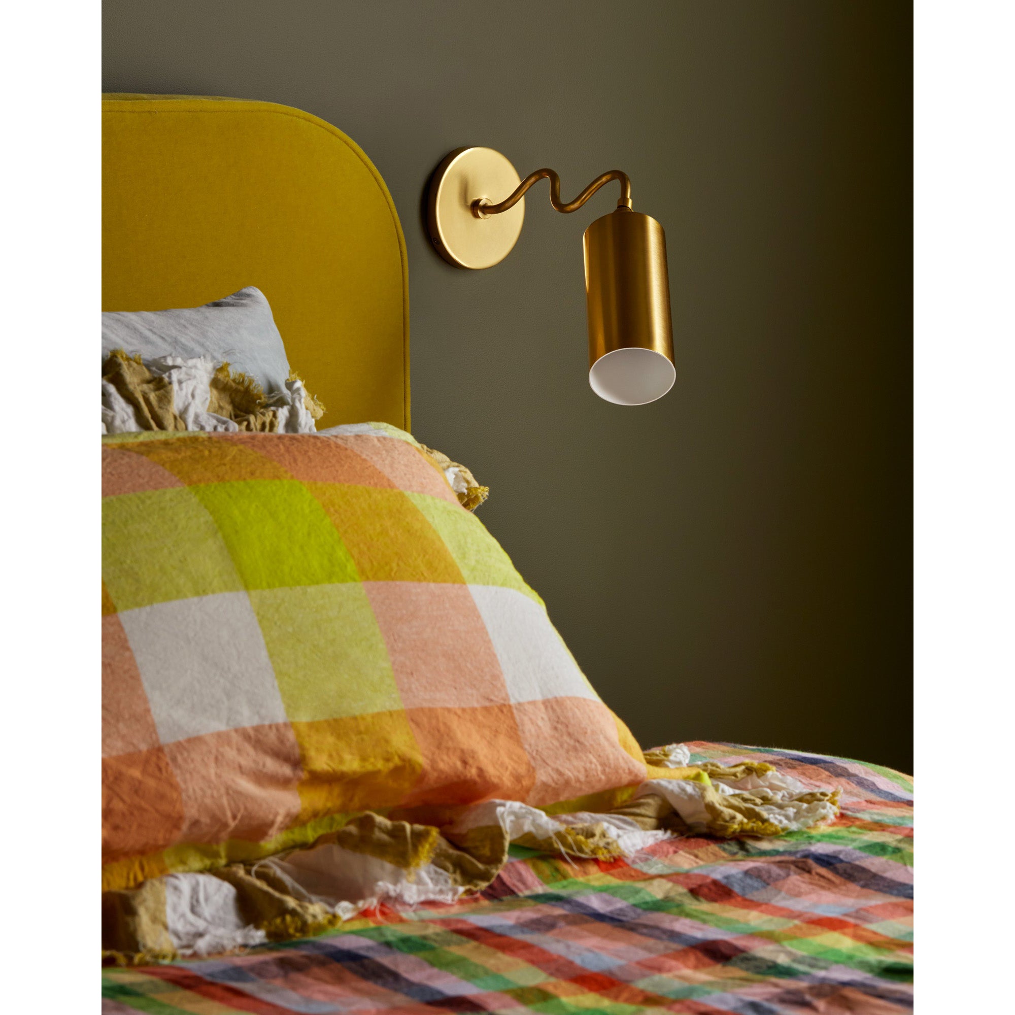 Vatnuvyu Modern Minimalist Fabric Wall Lamp - Letslighting