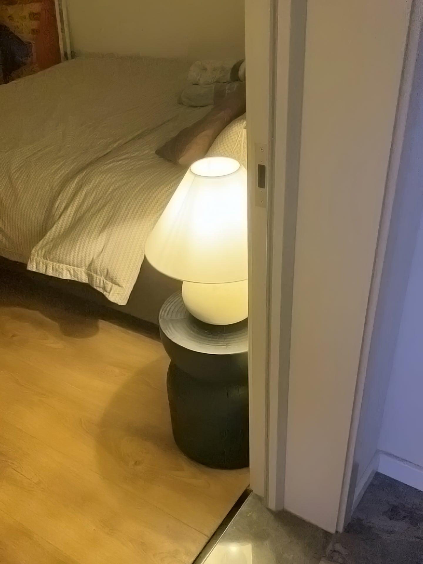 Maggie Minimalilst Wood Table Lamp - Letslighting