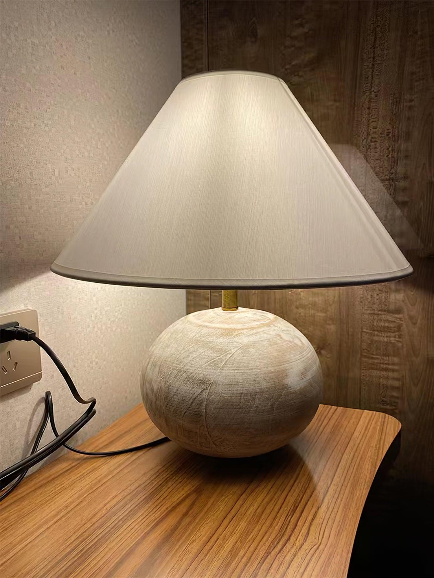 Maggie Minimalilst Wood Table Lamp - Letslighting