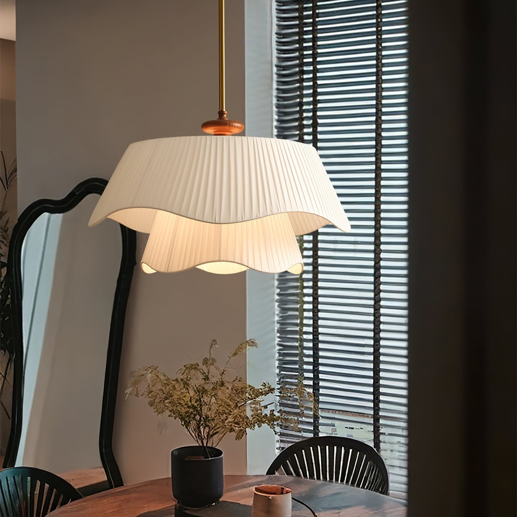 Aphais Premium Elegance Wood Pendant Lamp - Letslighting