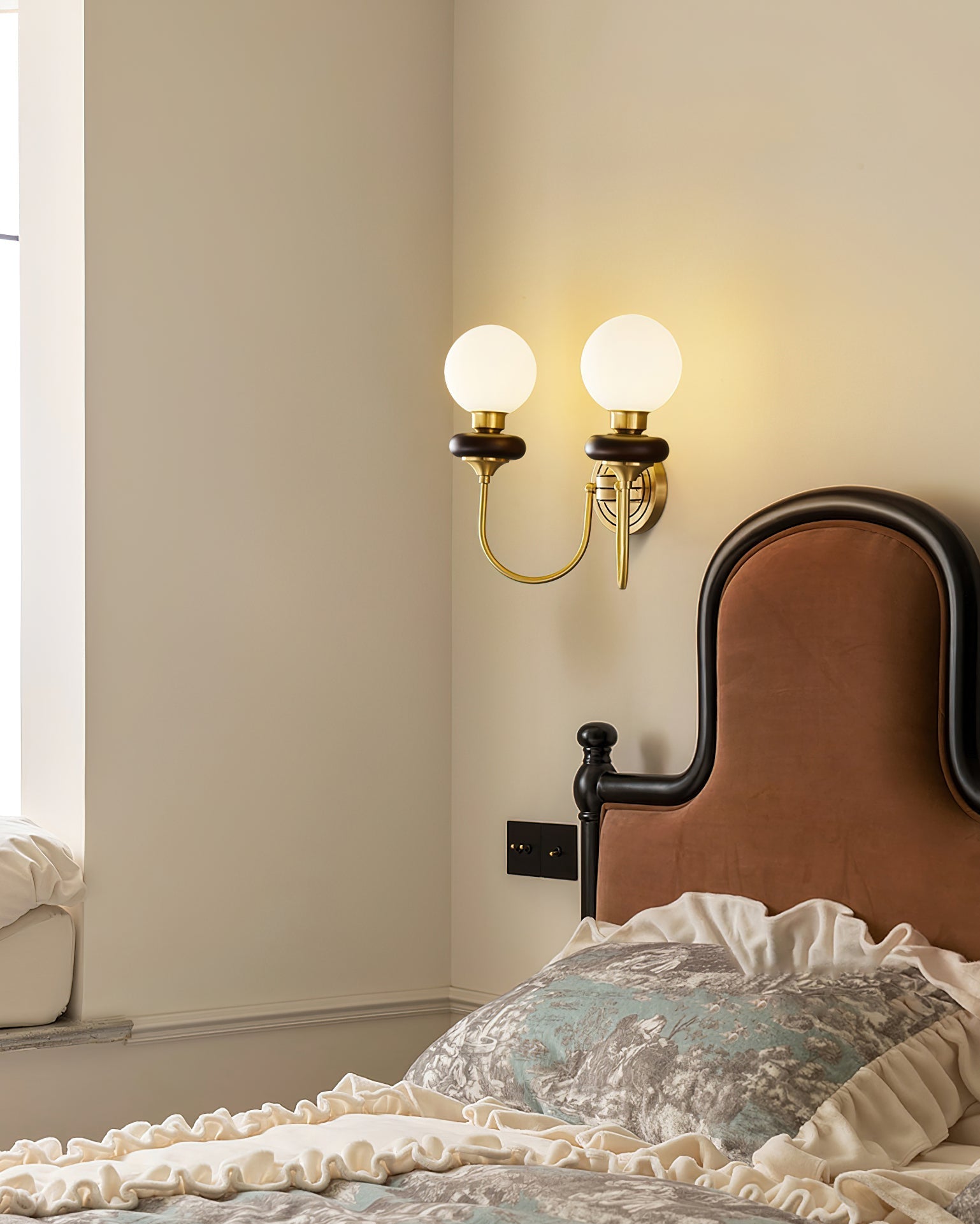 Perry Wall Lamp Premium Nordic Art Walnut Glass - Letslighting