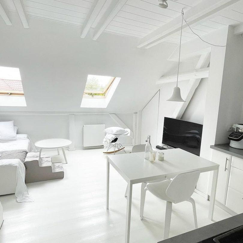 Nevin Minimalist Bell Shade Pendant Light - Letslighting