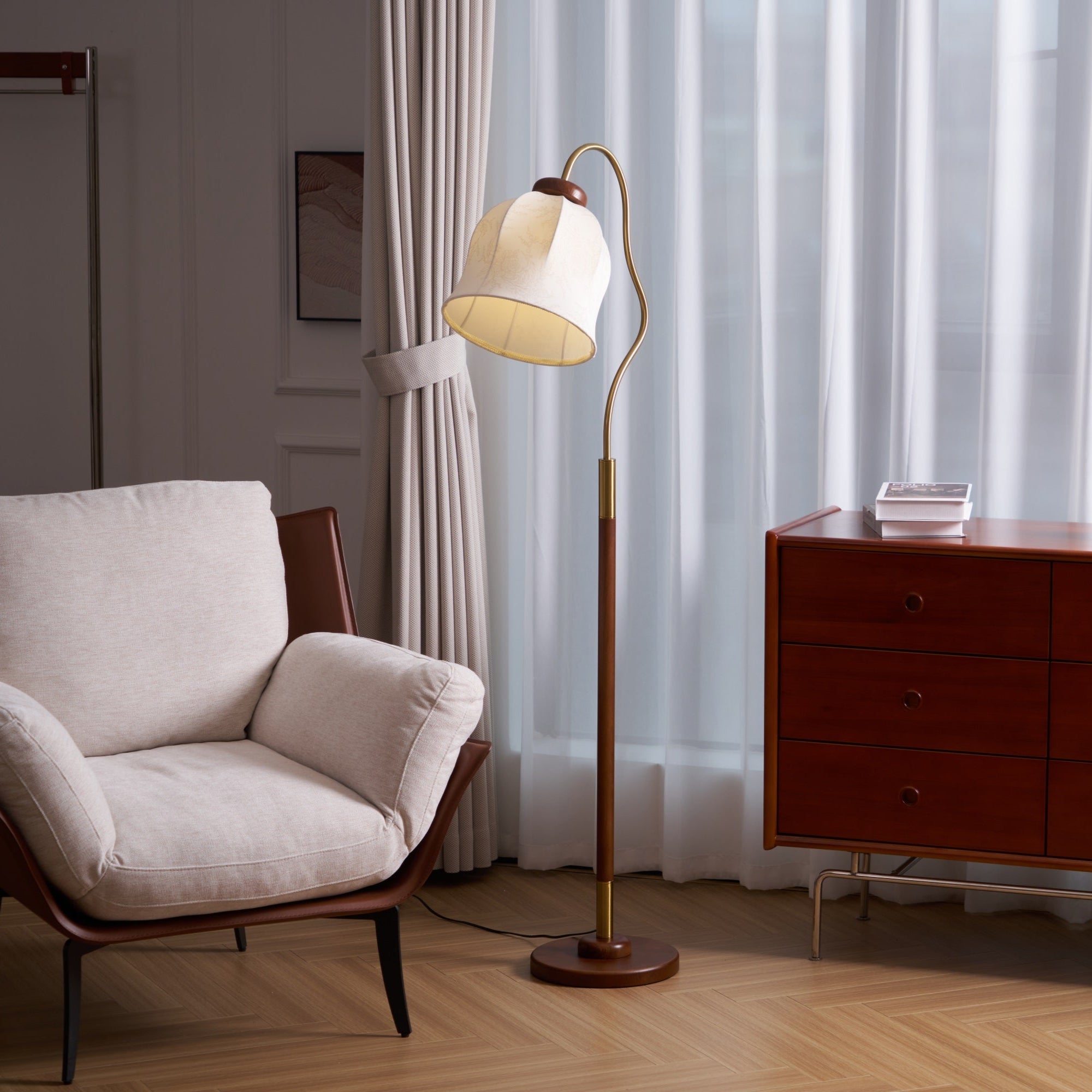 Elysia Classic Wood Floor Lamp - Letslighting