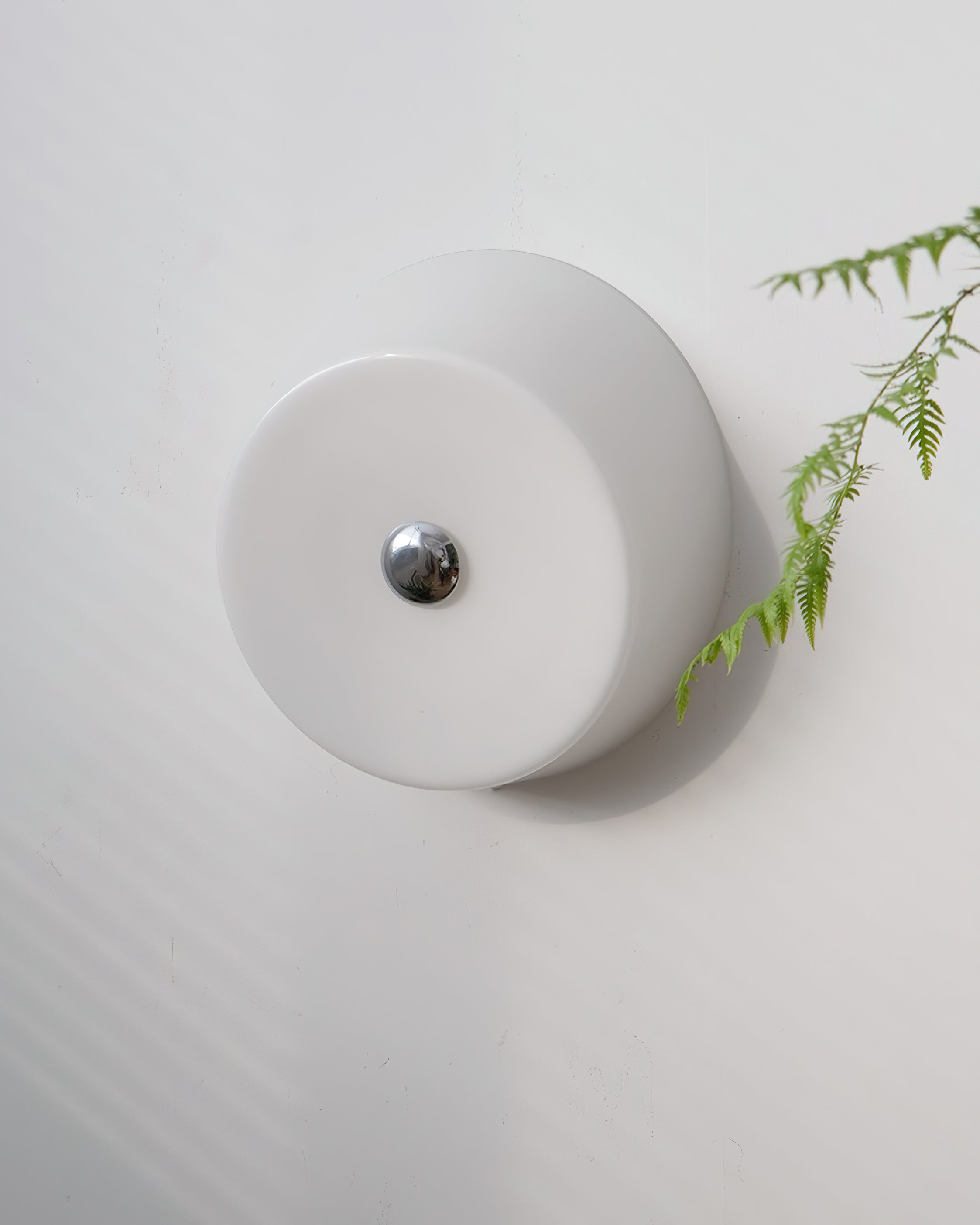 Ben Wall Lamp Glass Subtle Glow - Letslighting