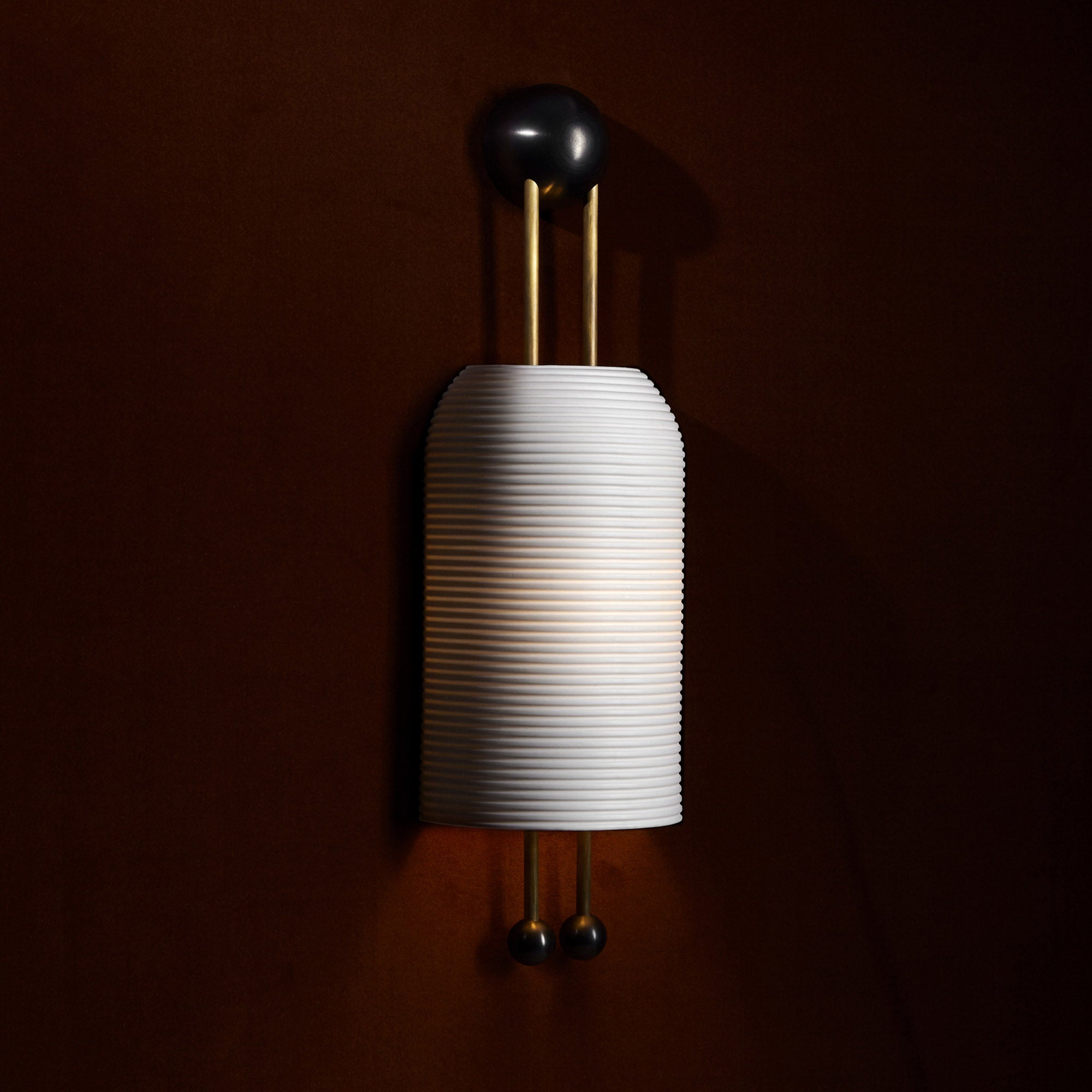 Lustra Wall Lamp Opal Glass Gold Rods - Letslighting
