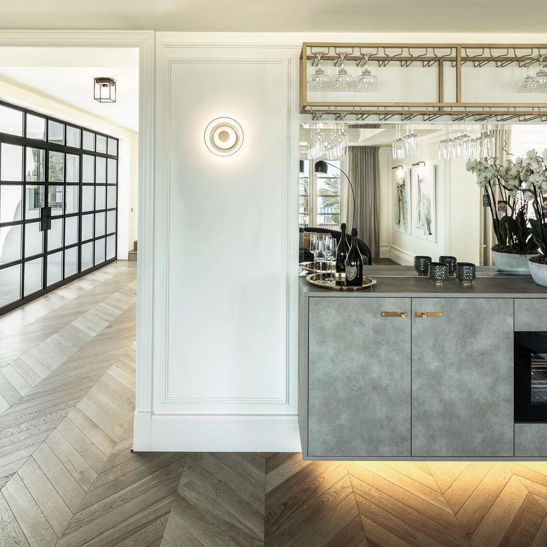 Garth Premium Nordic Art Glass Wall Light - Letslighting