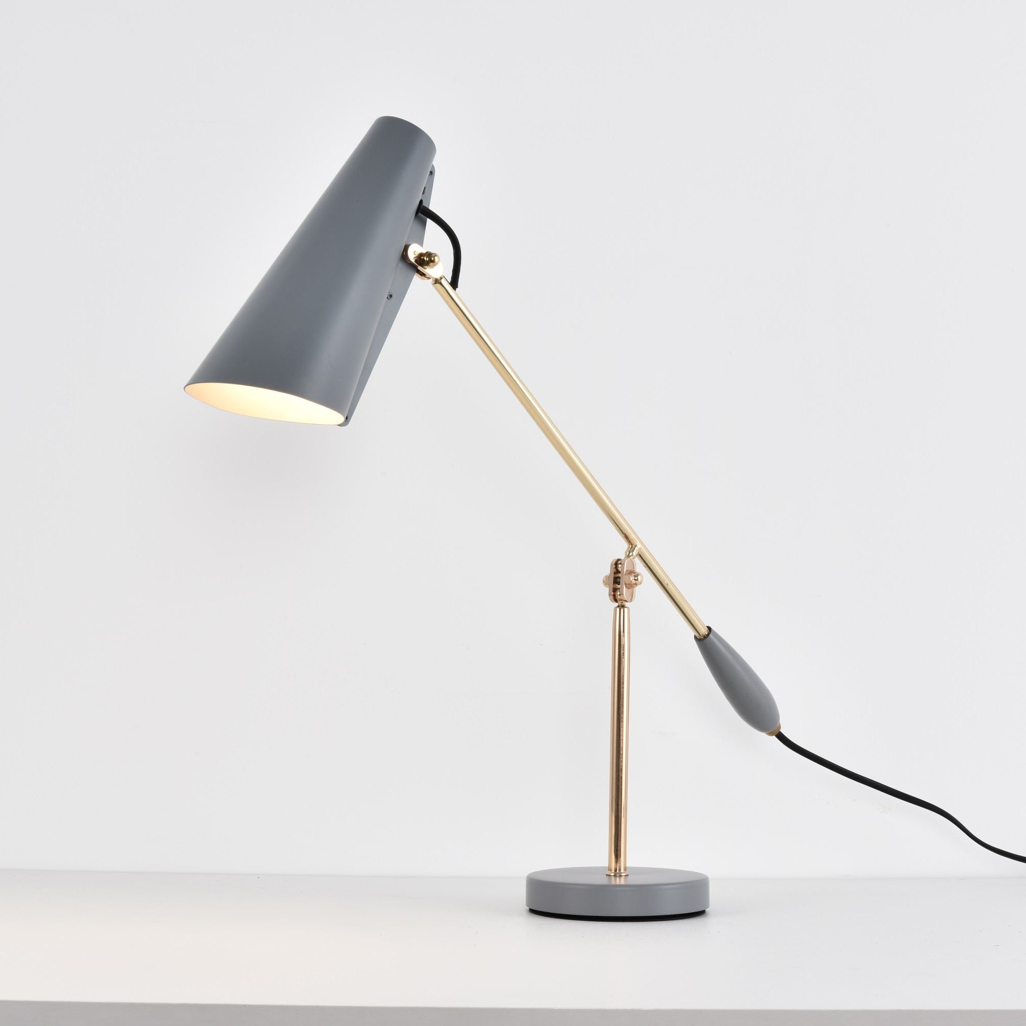 Orbix Steel Mid-Century Table Lamp - Letslighting