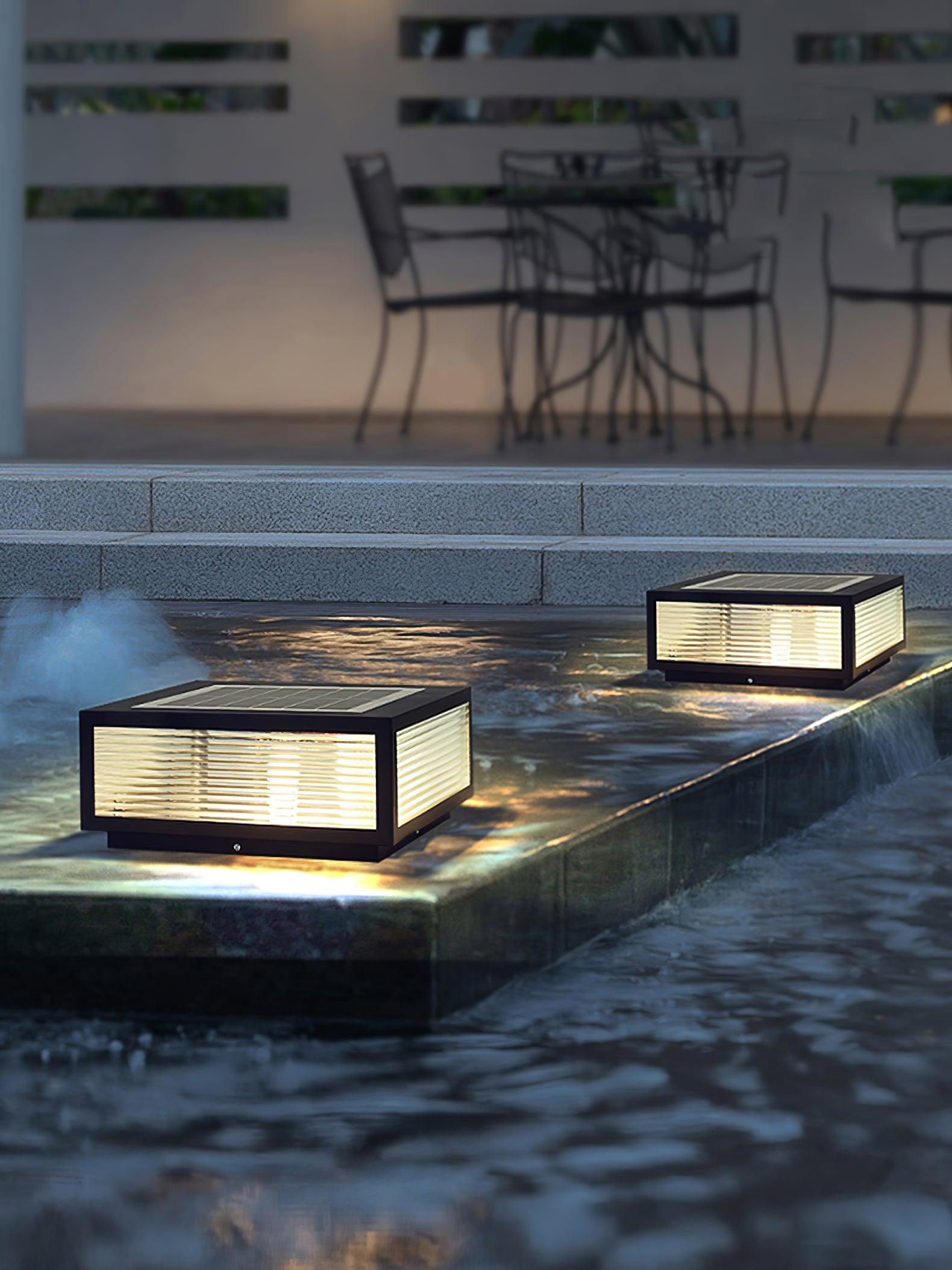 Alsorarae Traditional Natural Glass Outdoor Light - Letslighting