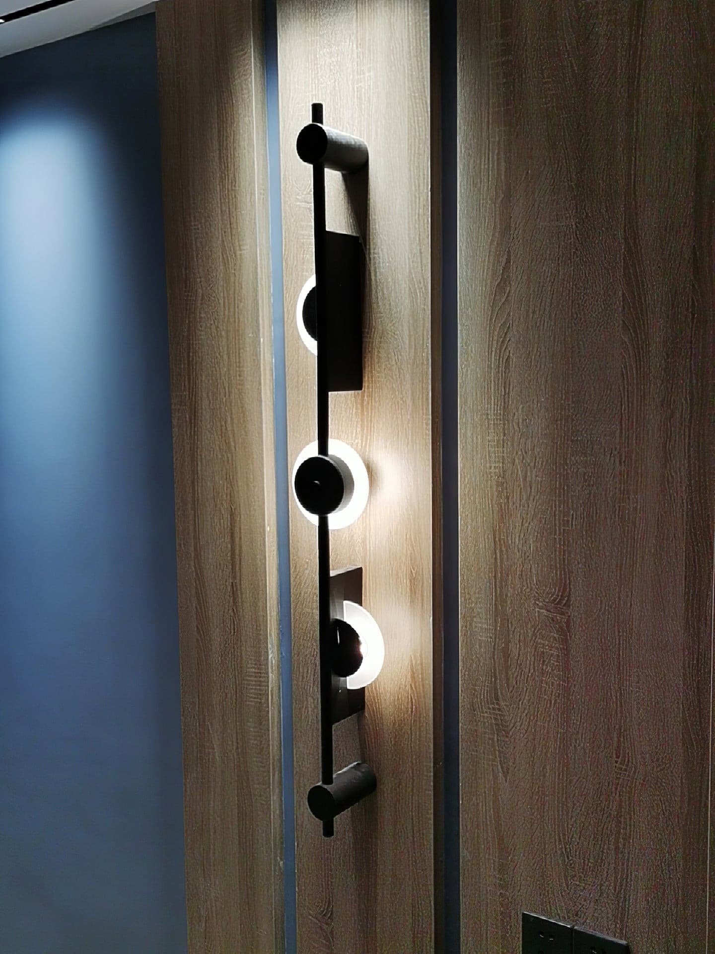 Slender Wall Lamp Alabaster Modern Minimalist - Letslighting