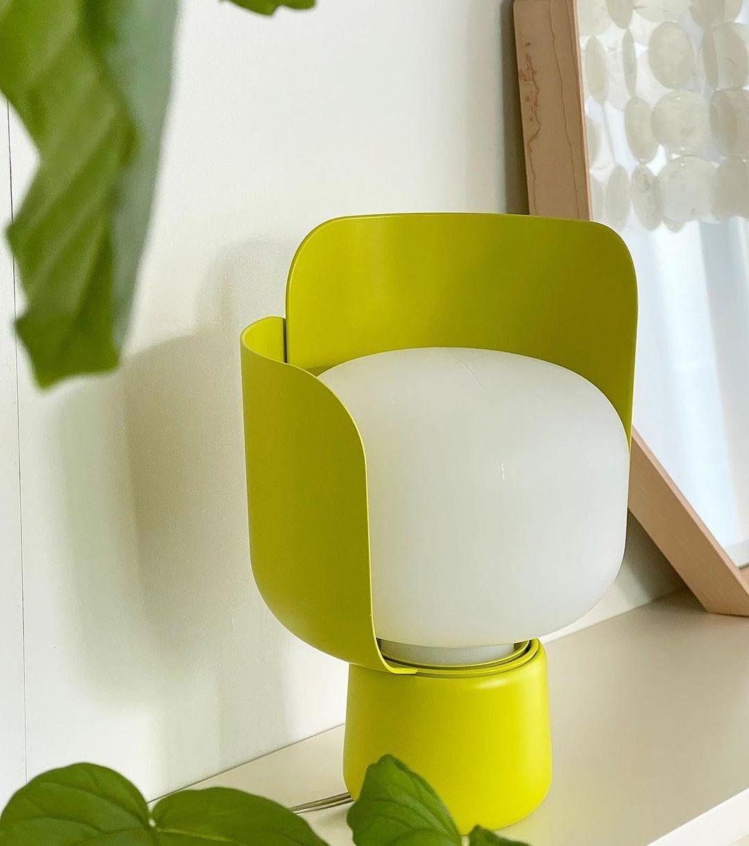 Zuri Plastic Minimalist Table Lamp - Letslighting