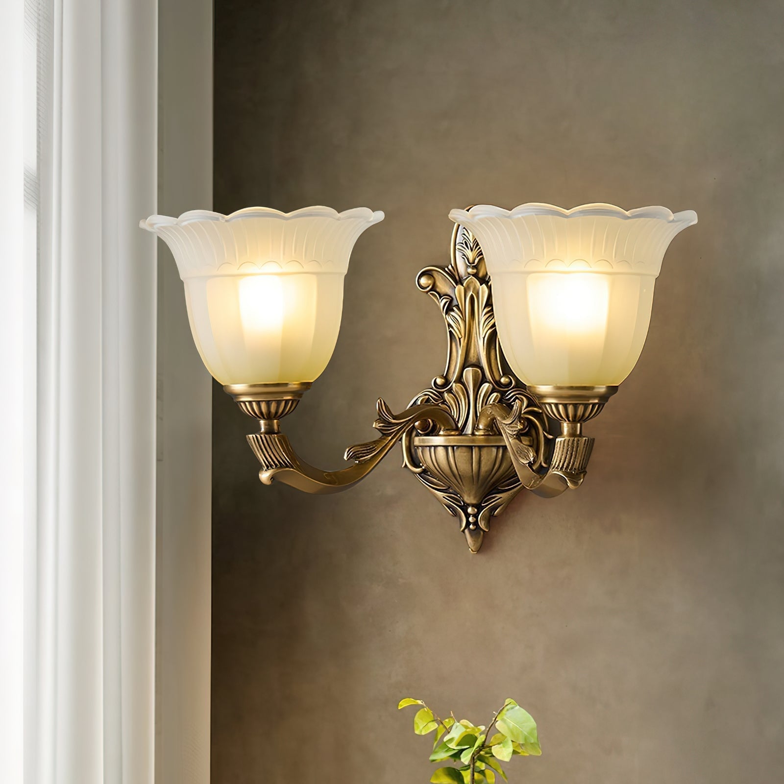 Sifuvyd Luxury Flower Brass Glass Sconce - Letslighting