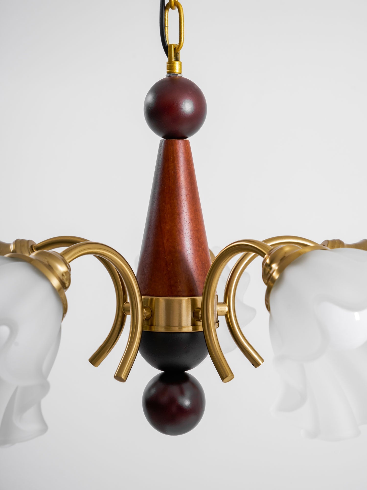 Ilvinan Traditional Elegance Wood Glass Chandelier - Letslighting