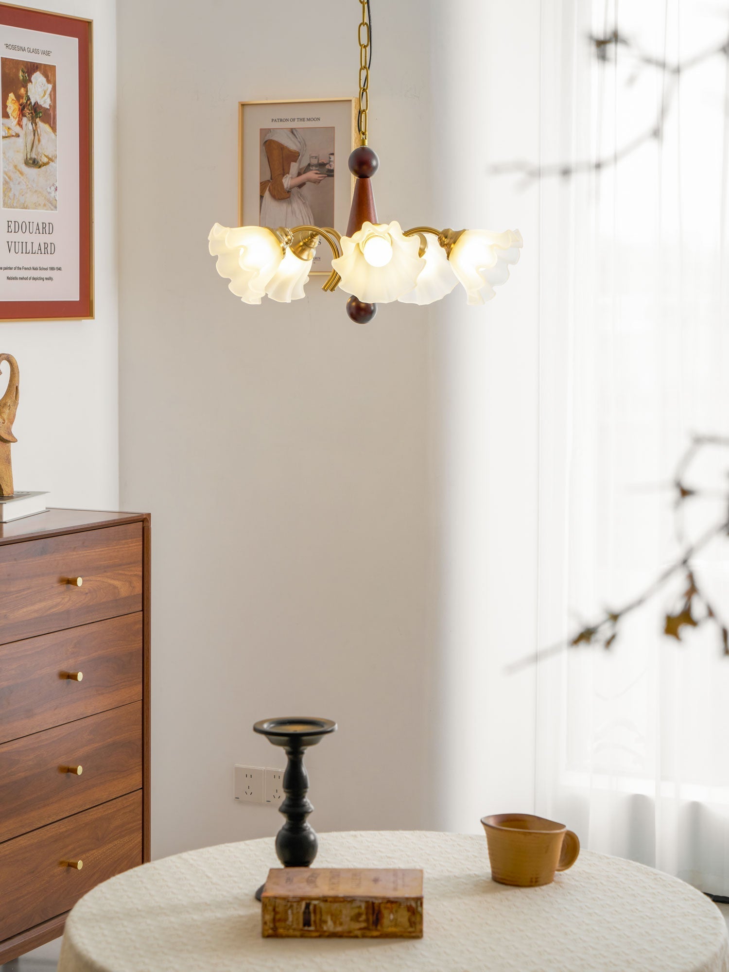 Ilvinan Traditional Elegance Wood Glass Chandelier - Letslighting