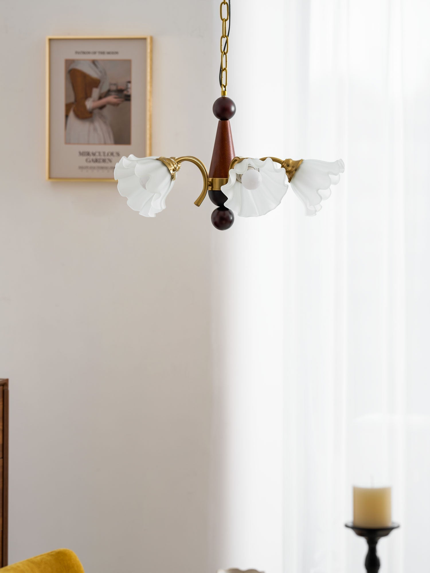 Ilvinan Traditional Elegance Wood Glass Chandelier - Letslighting