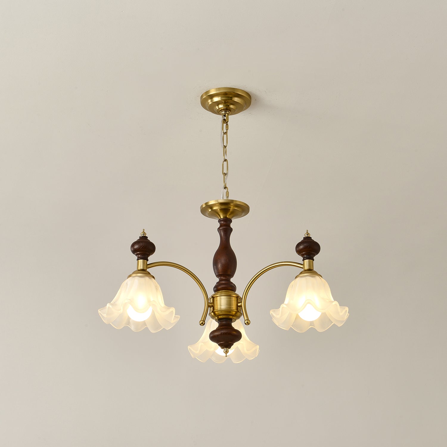 Lustra Chandelier Wood & Brass Blossom Flowers - Letslighting