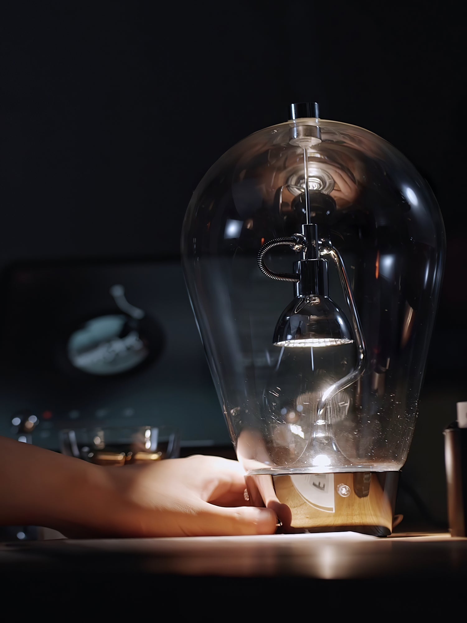 Veroce Glass Industrial Table Lamp - Letslighting