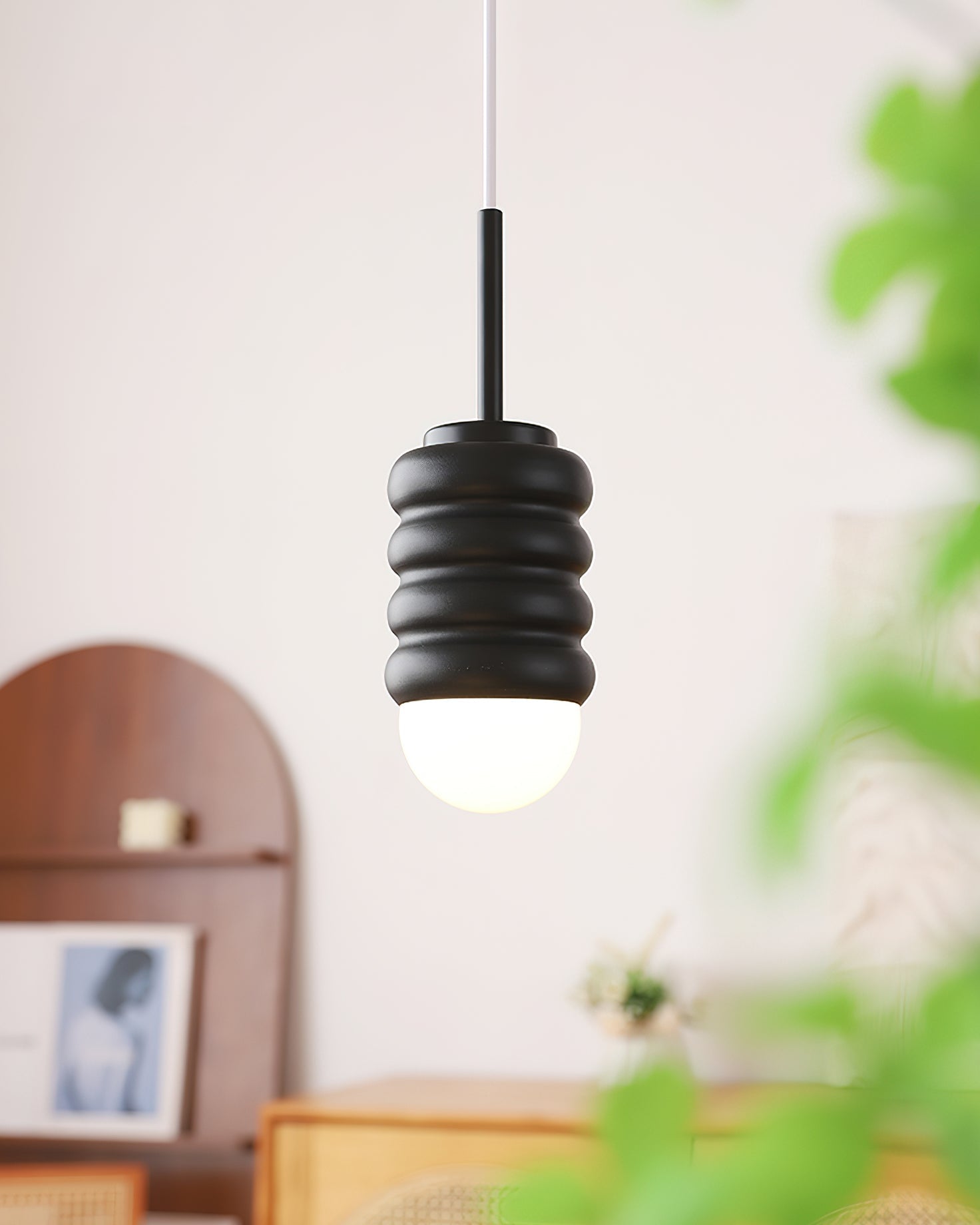 Pendant Lamp Ribbed Ceramic Shade Brass Warm Midcentury - Letslighting