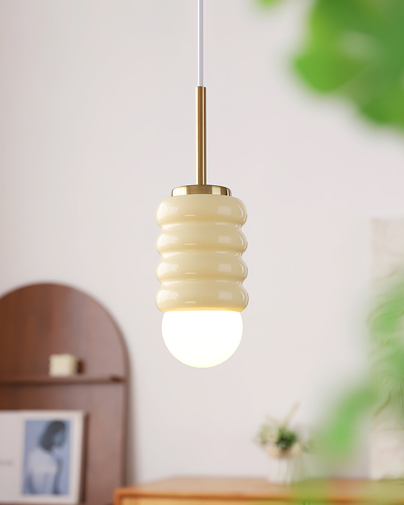 Pendant Lamp Ribbed Ceramic Shade Brass Warm Midcentury - Letslighting