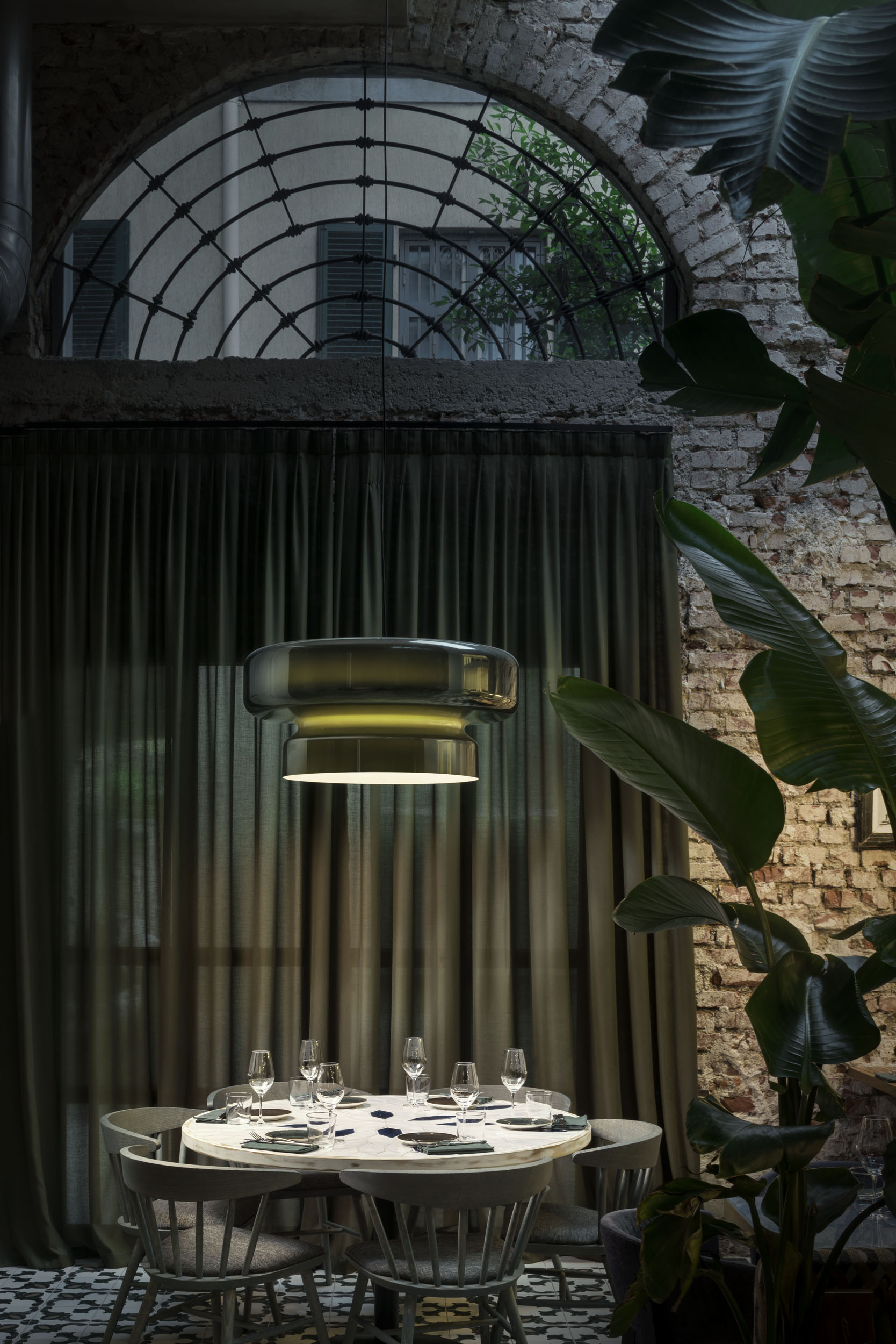 Zerithce Glass Modern Minimalist Pendant Lamp - Letslighting