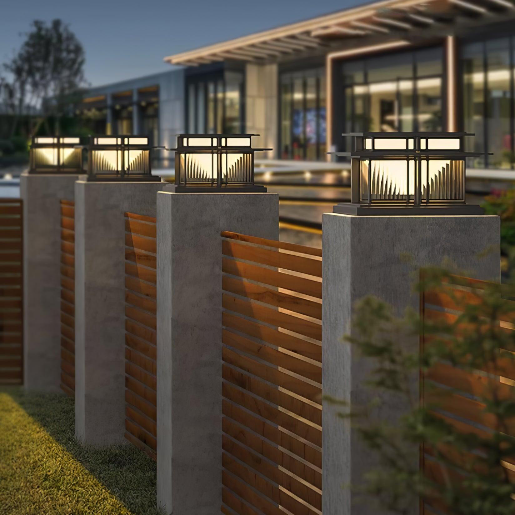 Ray Pillar Solar /HardWire Outdoor Light