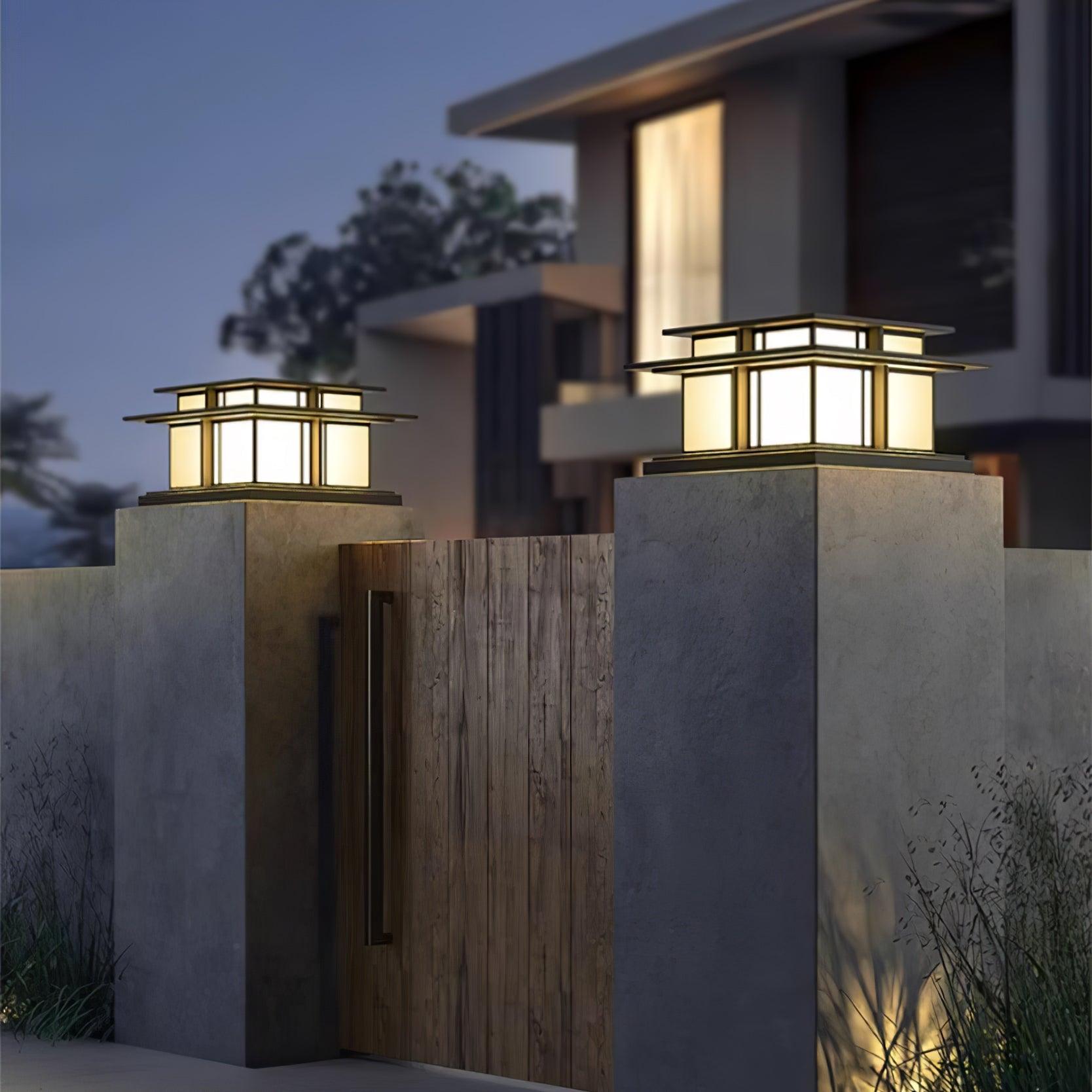 Ray Pillar Solar /HardWire Outdoor Light